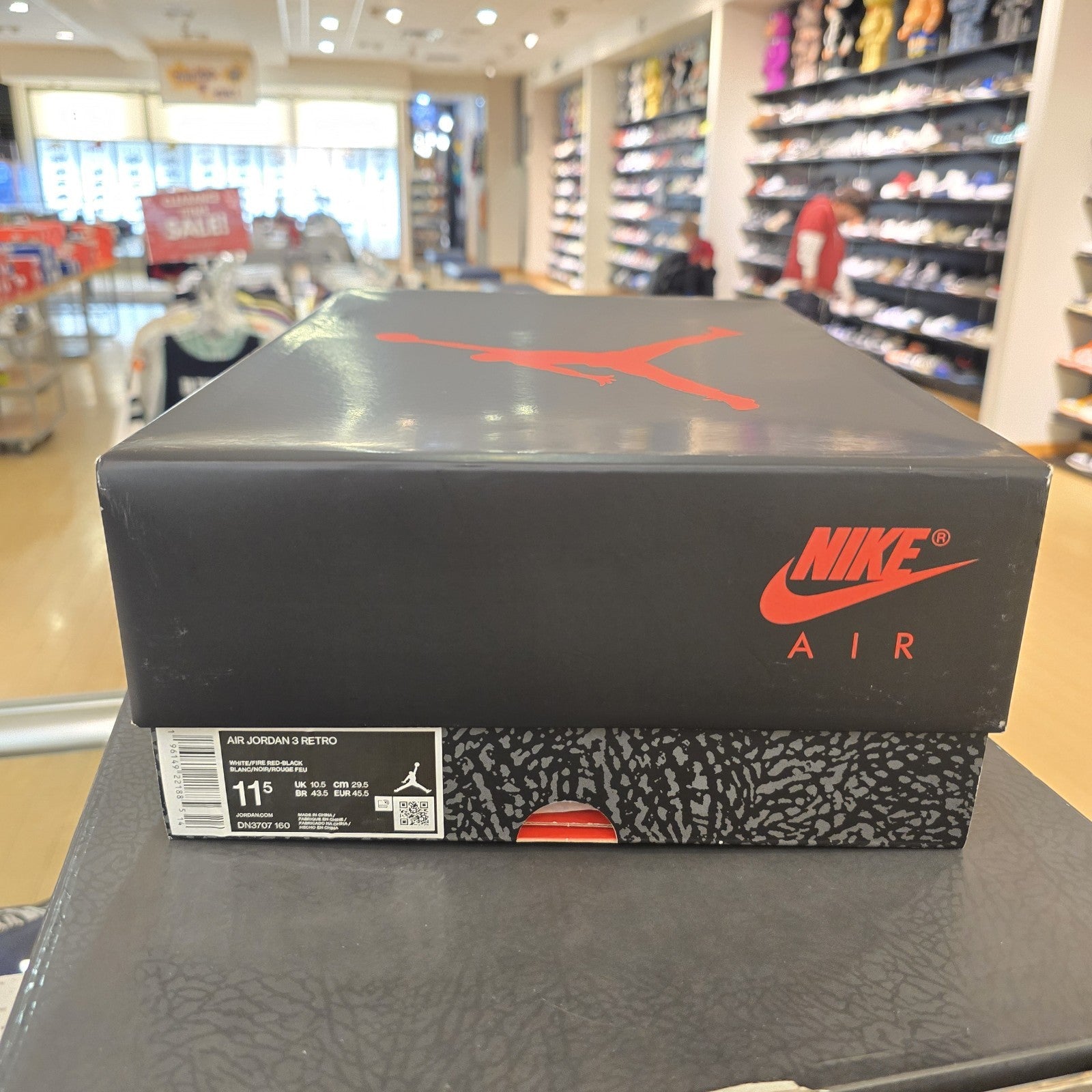 Size 11.5 - Jordan 3 Retro Fire Red
