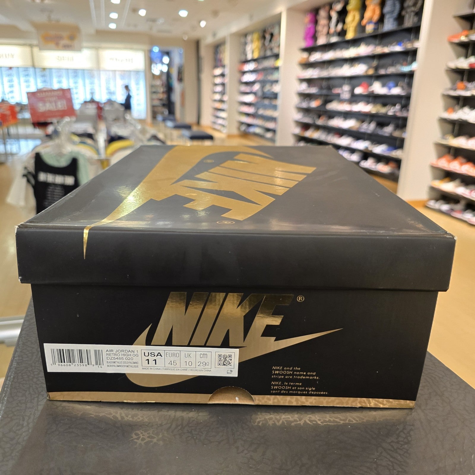 Size 11 - Jordan 1 Retro OG High Palomino