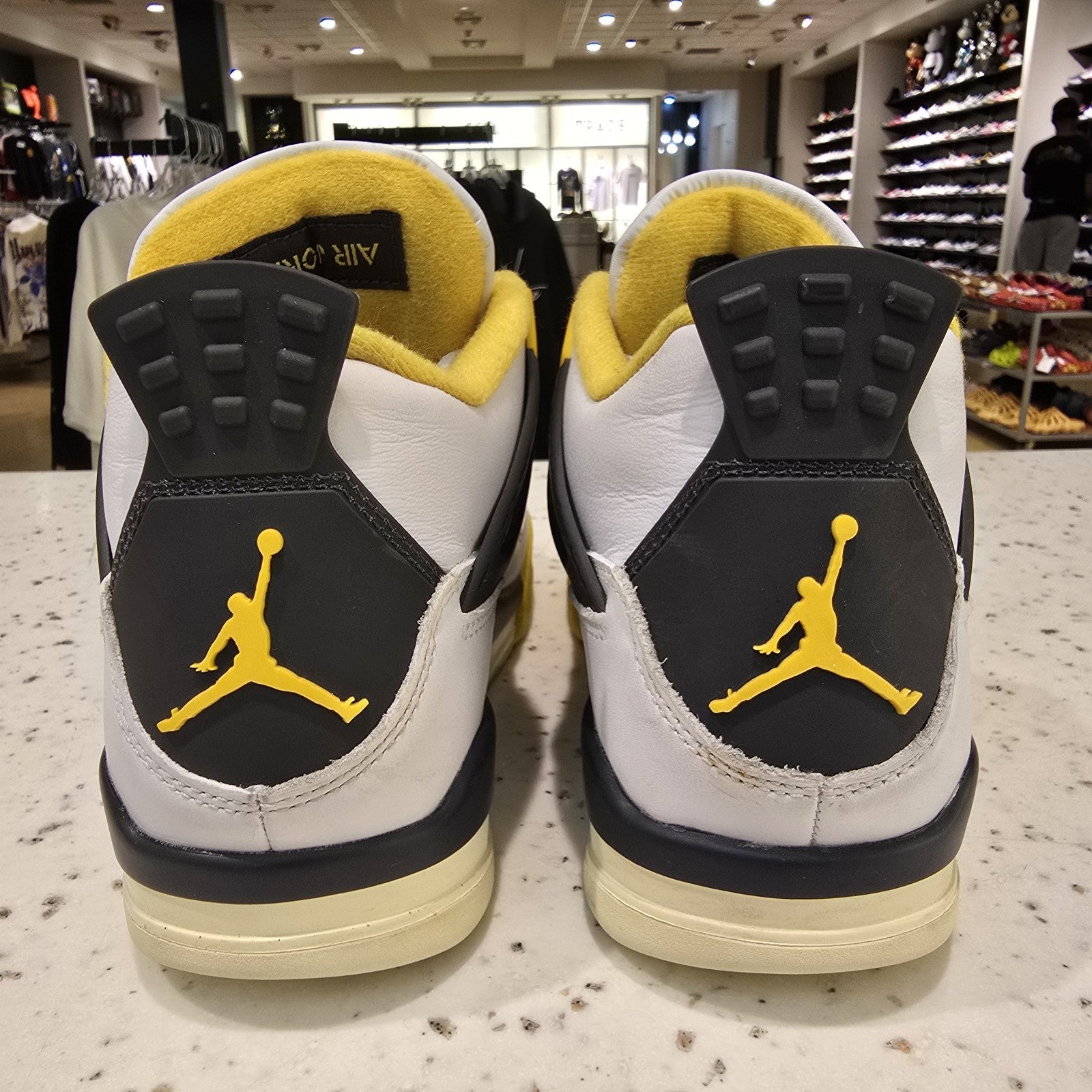Size 8 - Women's Air Jordan 4 Retro Vivid Sulfur AQ9129-101