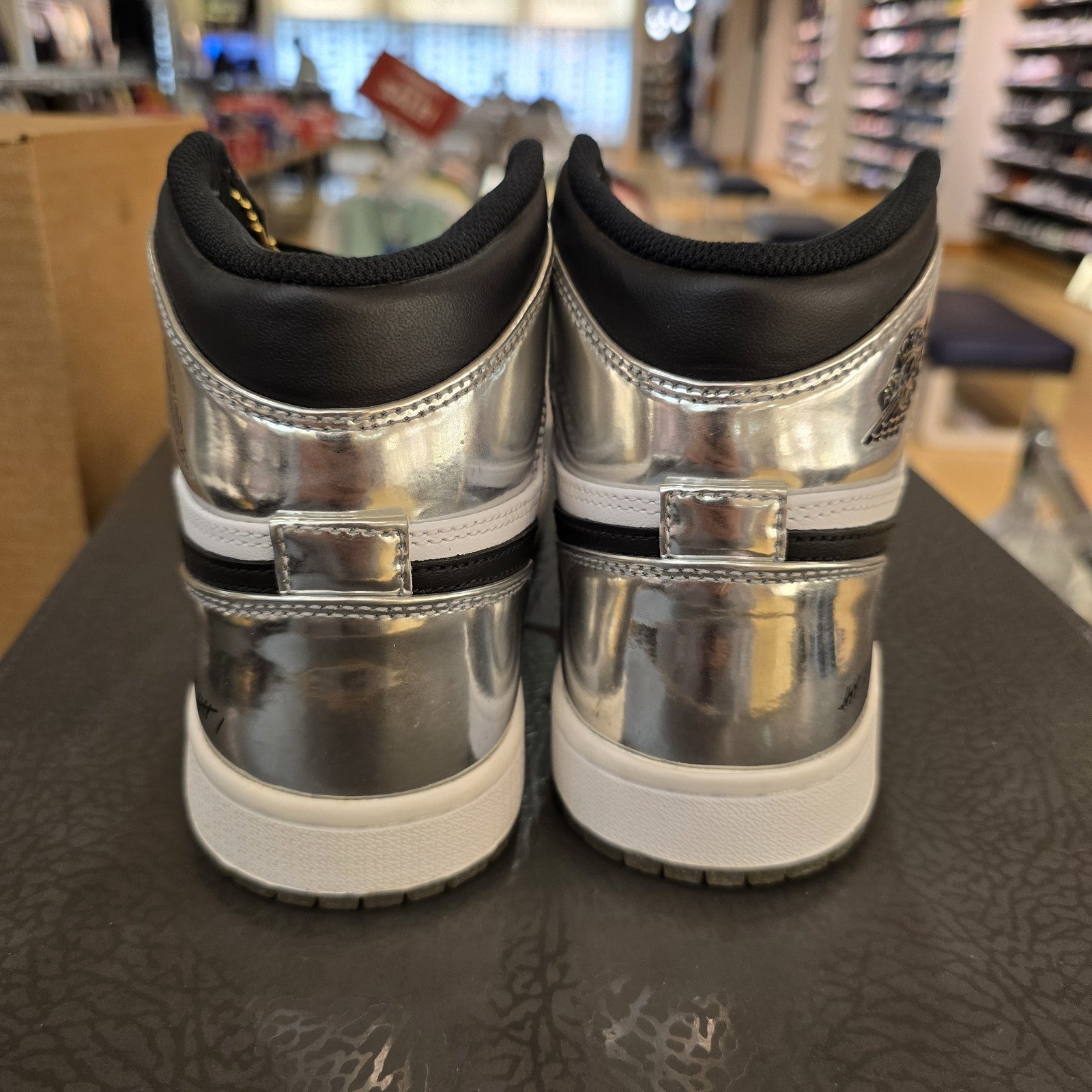 Size 7.5 - Air Jordan 1 Retro High Pass the Torch