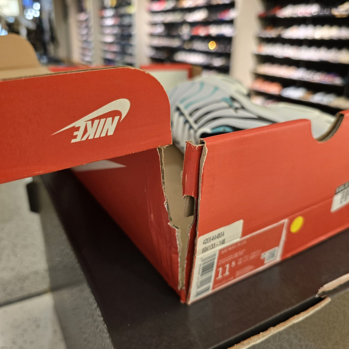 Size 11.5 - Nike Air Max Plus atmos Exclusive White Hyper Jade