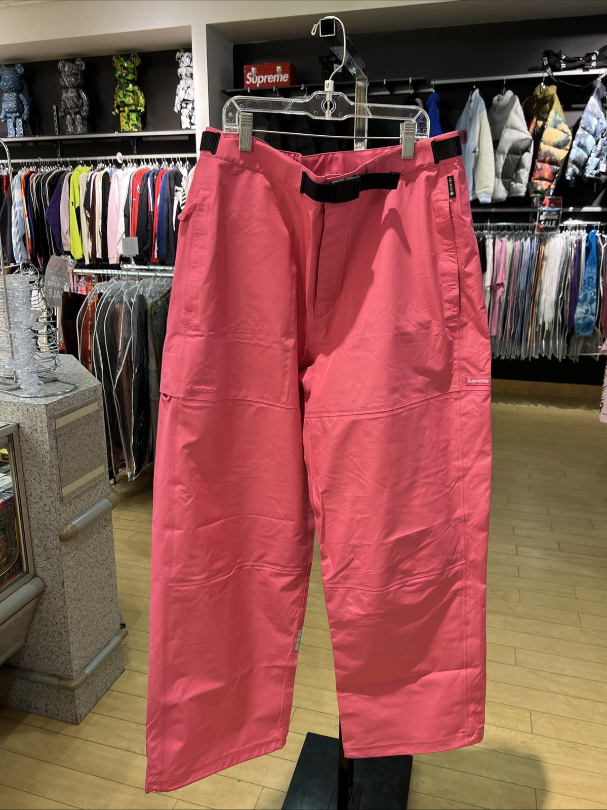 Supreme GORE-TEX Pant Pink Sz 34