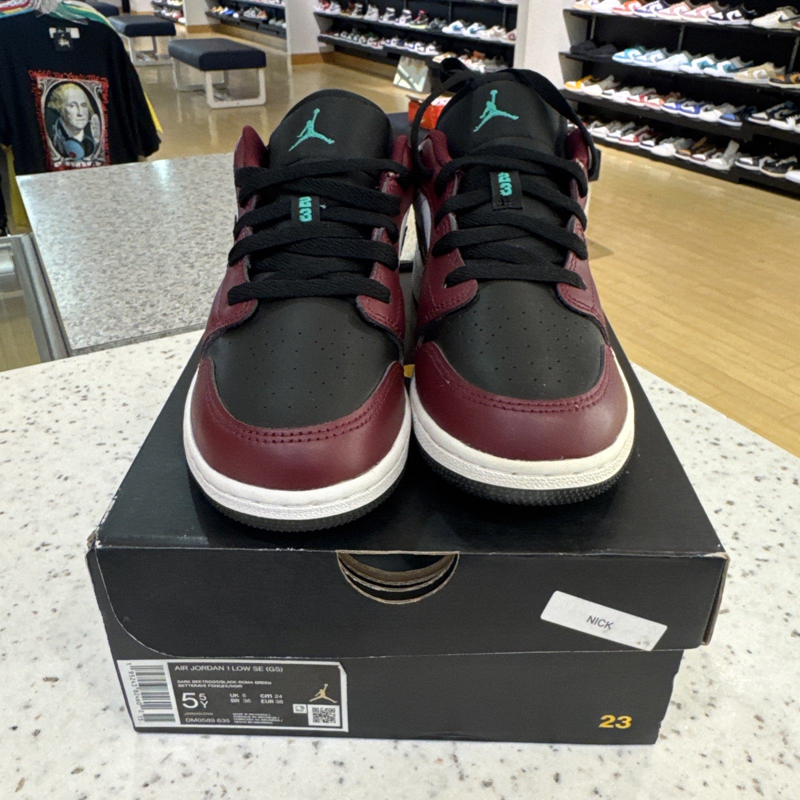 Jordan 1 Low SE Dark Beetroot Roma Green (GS) Size 5.5Y