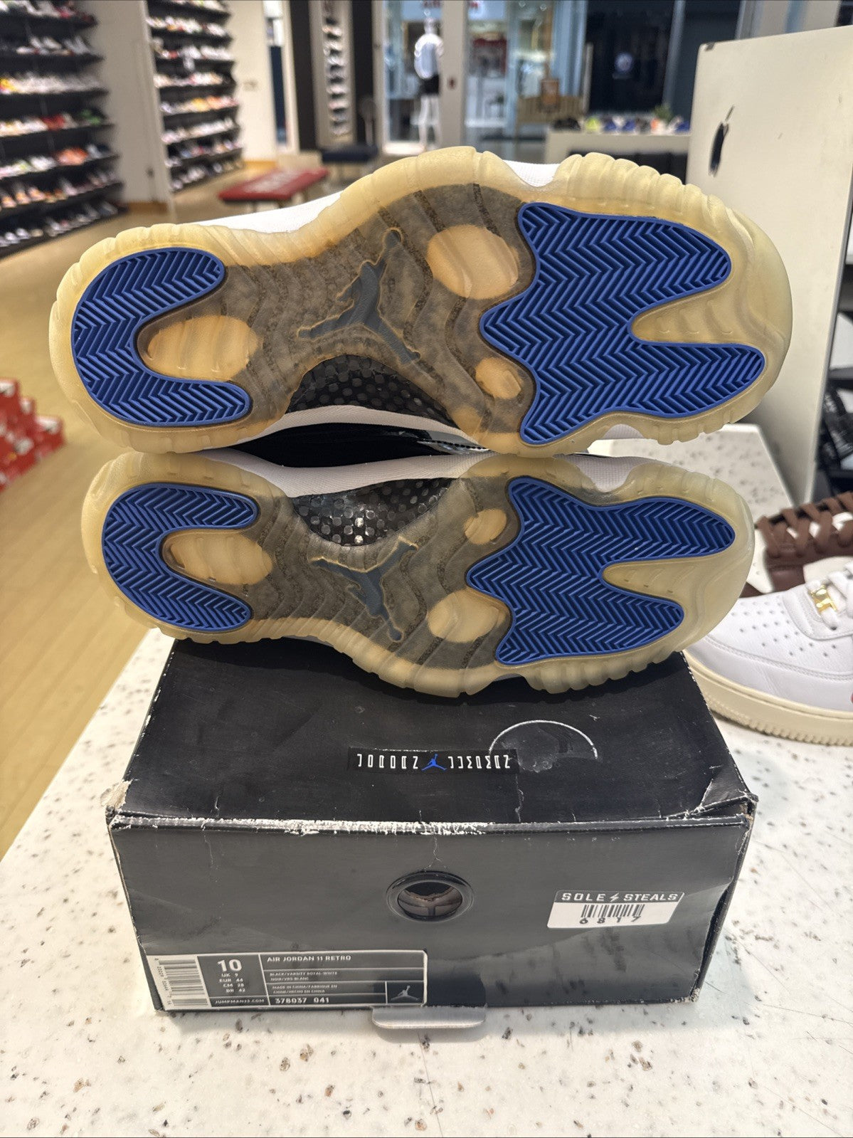 Size 10 - Air Jordan 11 Retro 2009 Space Jam