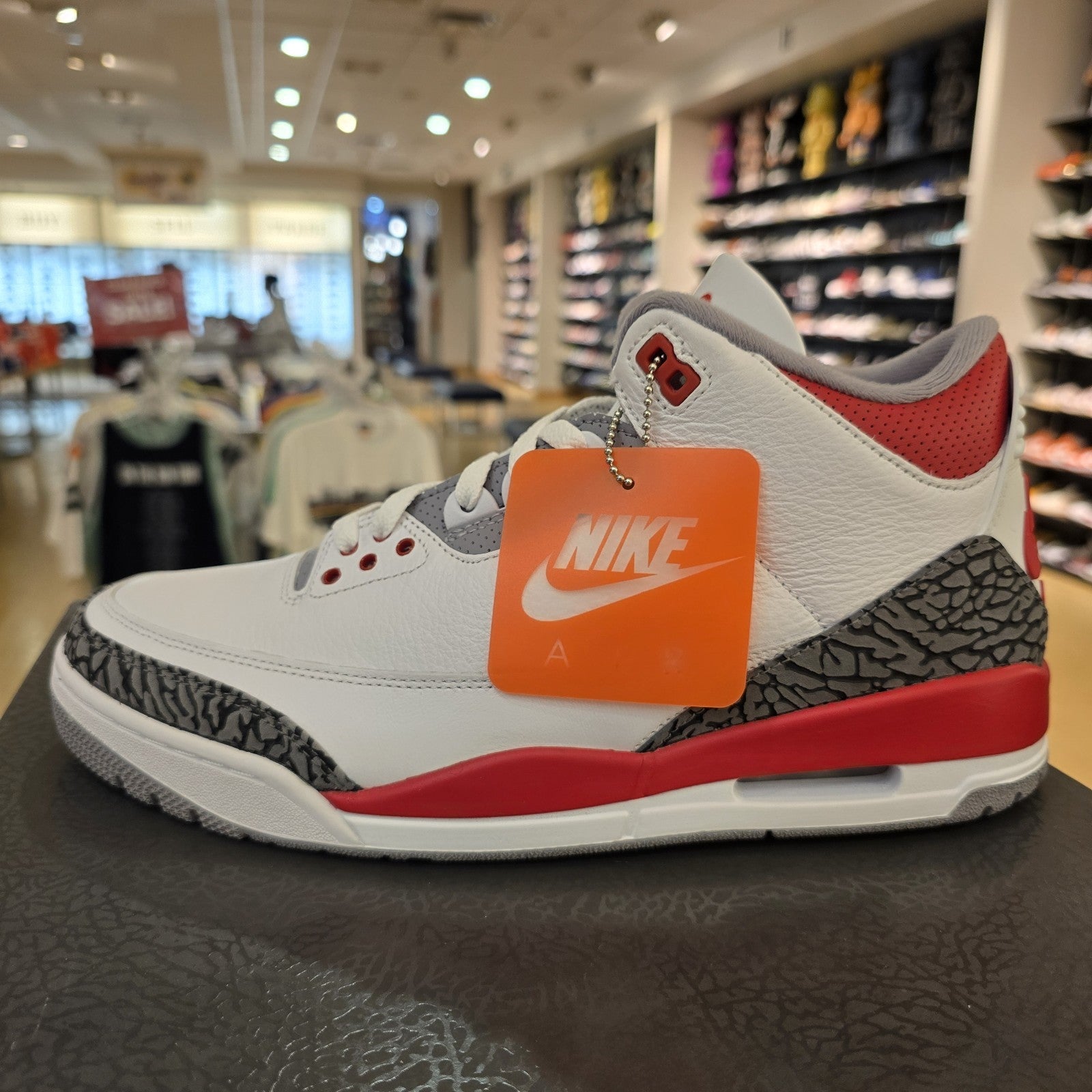 Size 11.5 - Jordan 3 Retro Fire Red