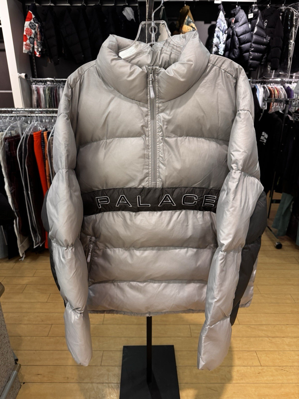 Palace Ripstop Arc Puffer Jacket Grey Size XL