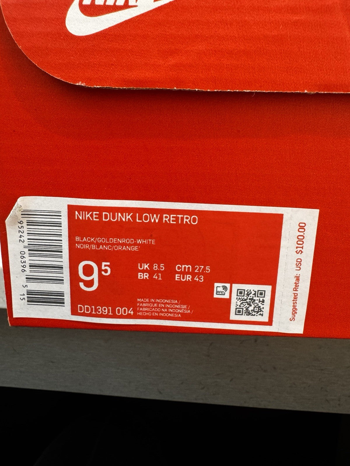 Nike Dunk Low Championship Goldenrod Size 9.5