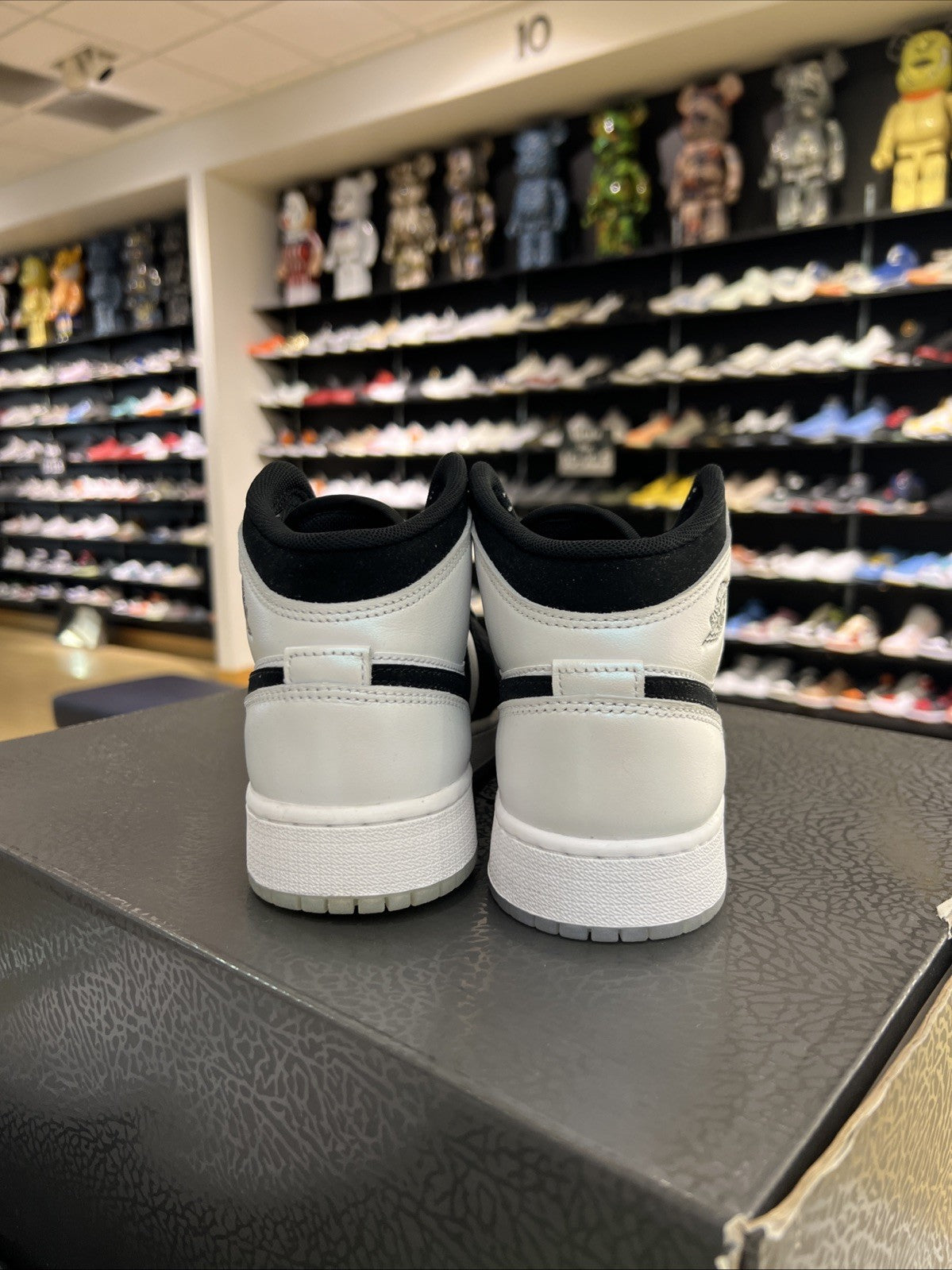 NIKE AIR JORDAN 1 MID SE 'DIAMOND SHORTS'