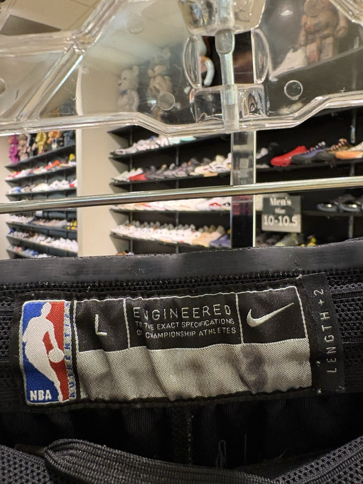 Authentic NBA Team Issue NIKE Milwaukee Bucks Practice Shorts Size L
