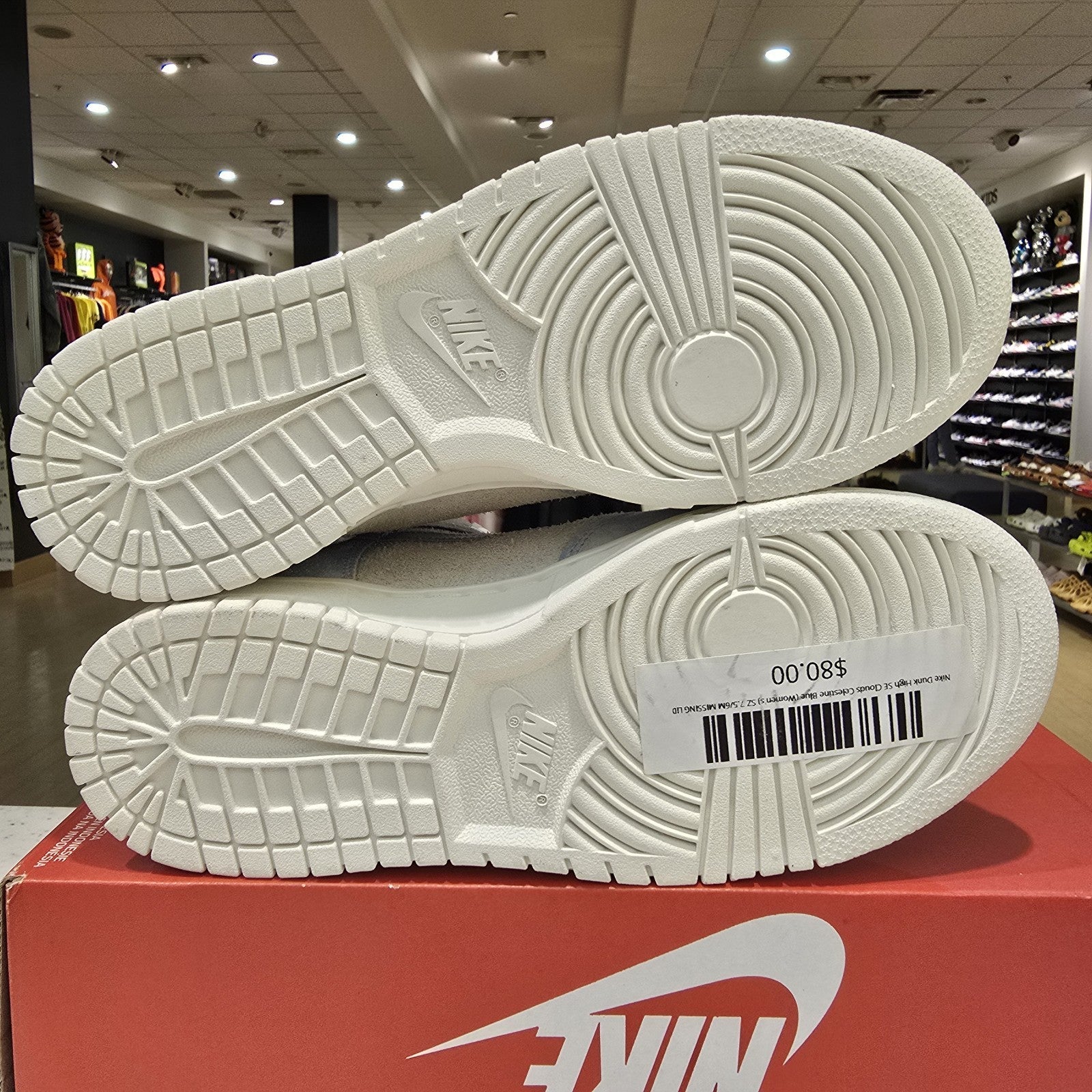 Size 7.5 - Womens Nike DUNK HIGH SE CLOUDS CELESTINE BLUE (W) FD0882-400