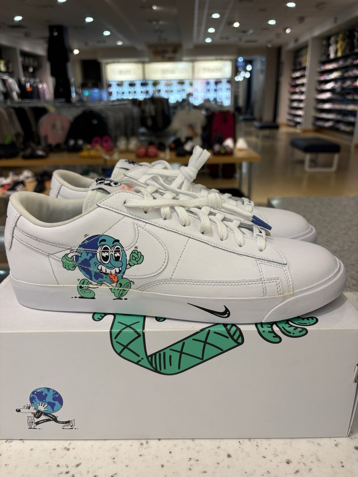 Steven Harrington x Nike Blazer Flyleather QS Low Earth Day Size 12 DEFECT