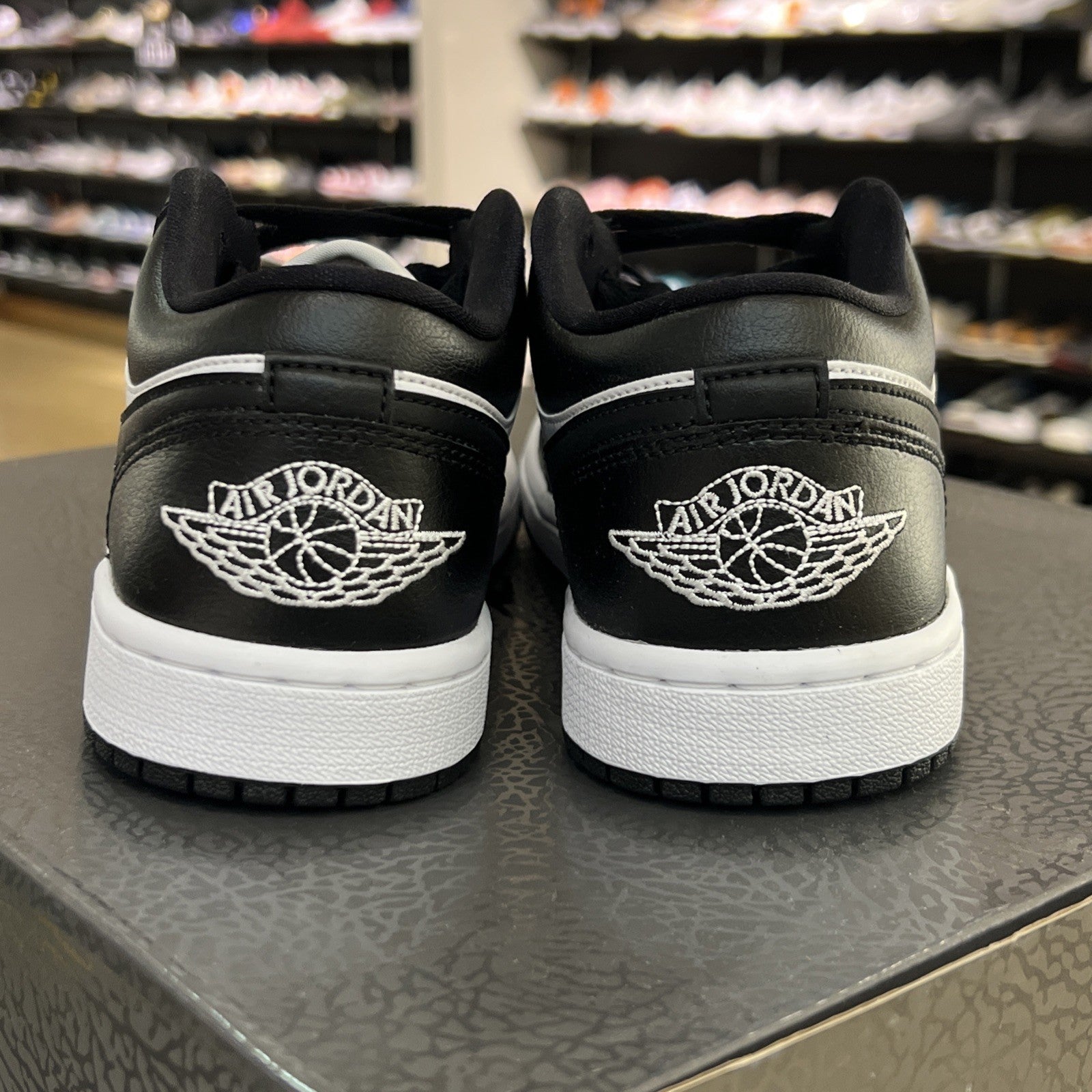 Air Jordan 1 Low Panda W Sz 7.5