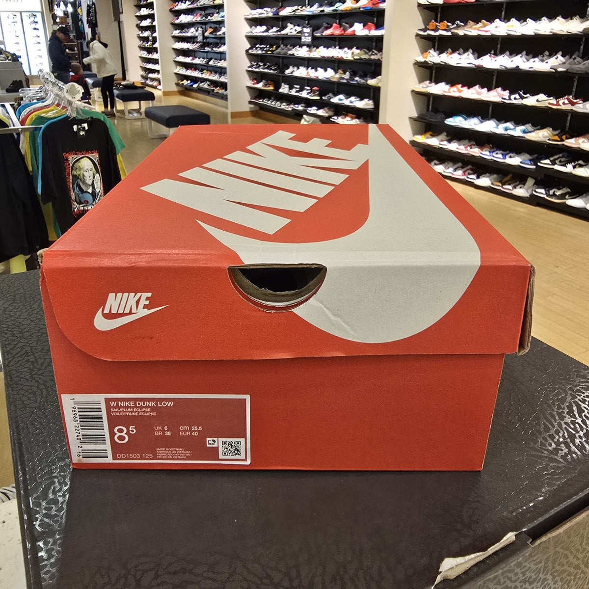 Size 8.5 - Nike Dunk Low Diffused Taupe Women's