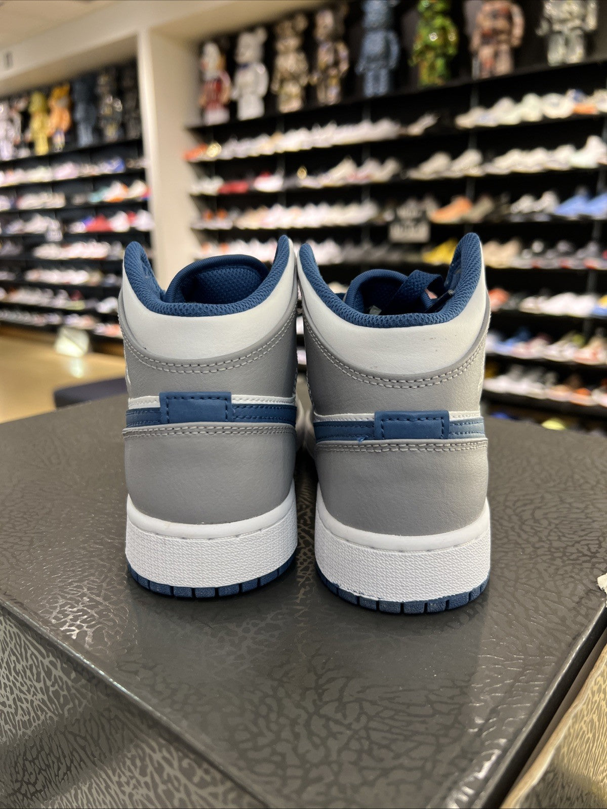 Nike Air Jordan 1 Mid 'Cement True Blue' Sz 4Y
