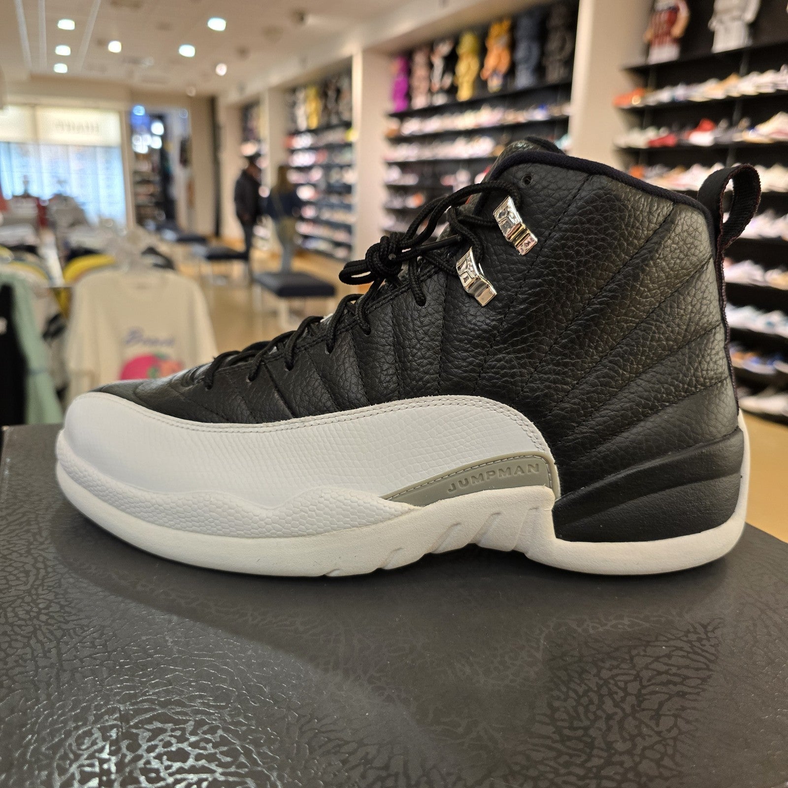 Size 12 - Air Jordan 12 Retro 2012 Playoff