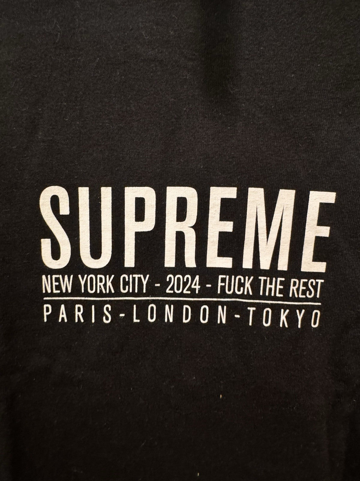 Supreme Paris Tee Black Size L