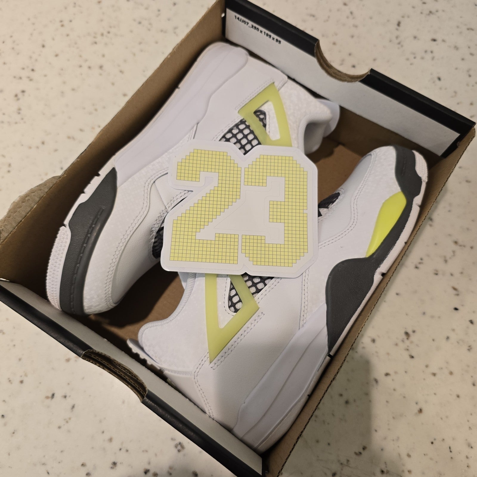 Size 2.5Y - Air Jordan 4 Lemon Twist PS