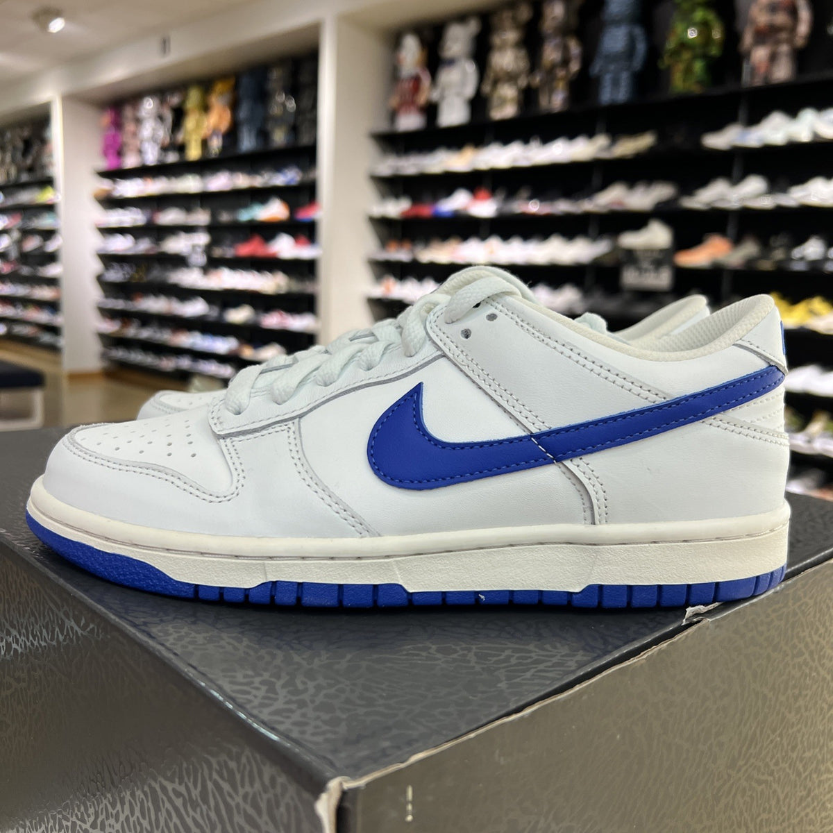 Nike Dunk Low White Hyper Royal Sz 6.5Y