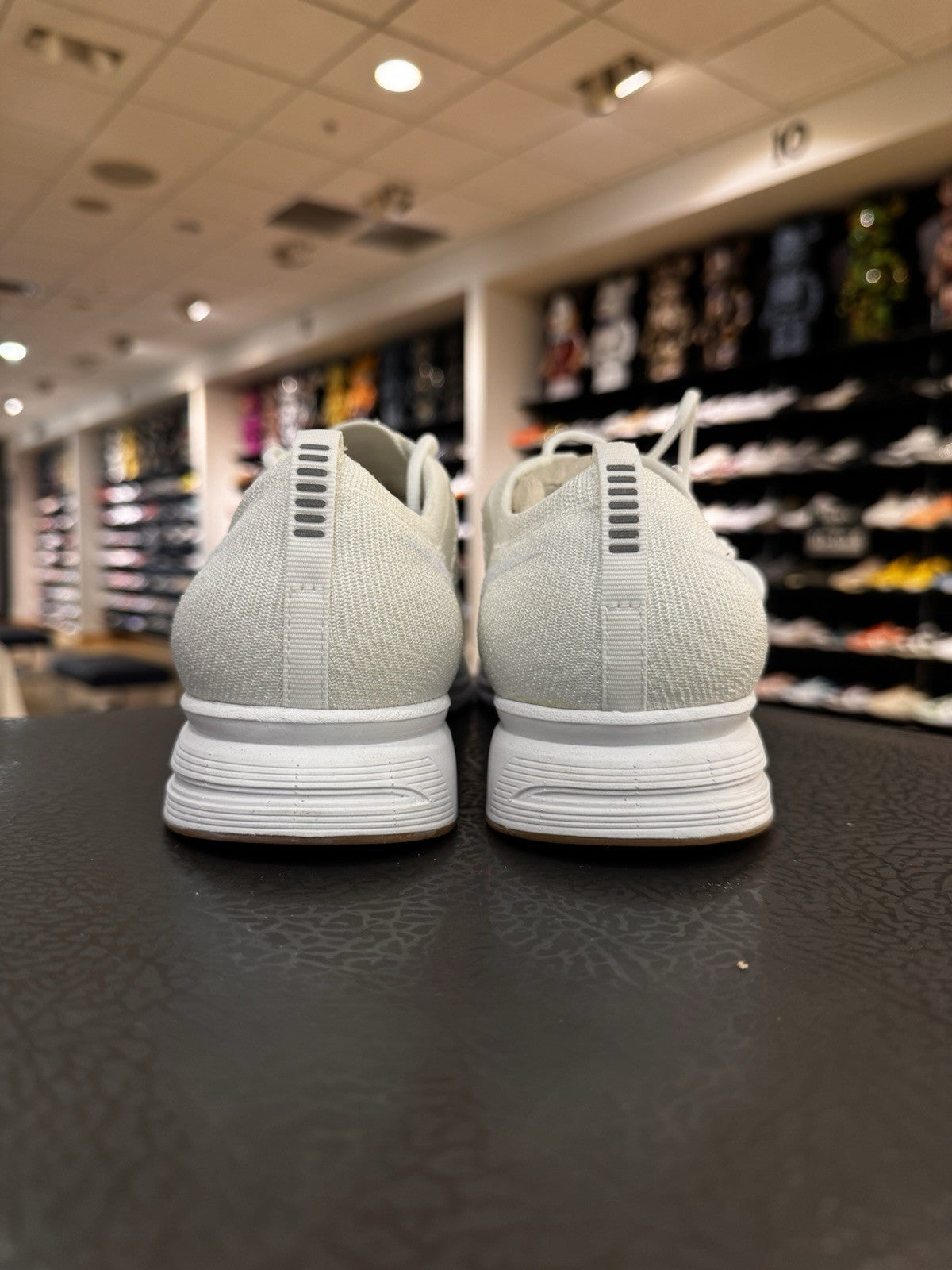 Nike Flyknit Trainer White Gum Size 9