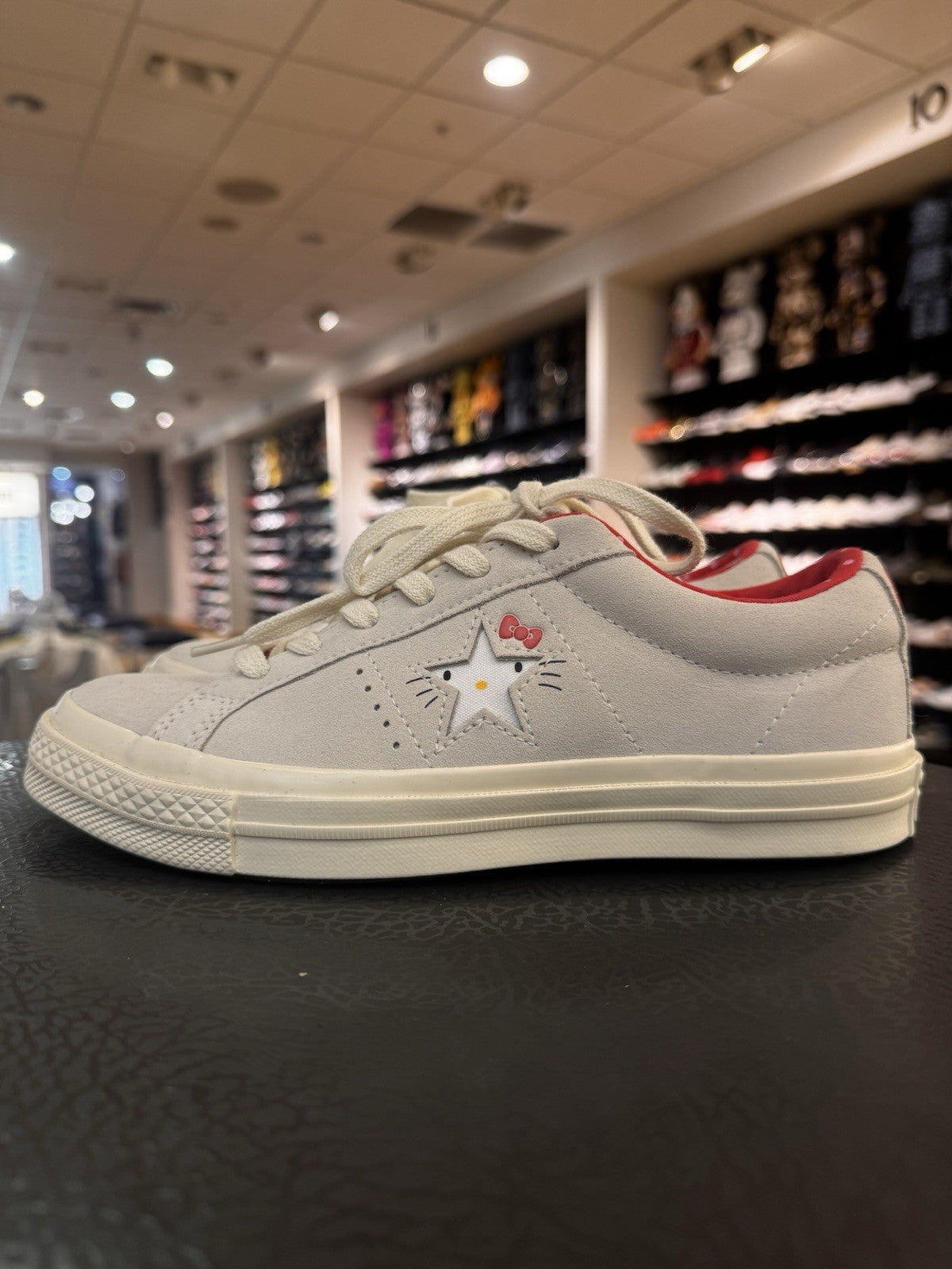 Converse One Star Ox Hello Kitty Grey Size 5.5