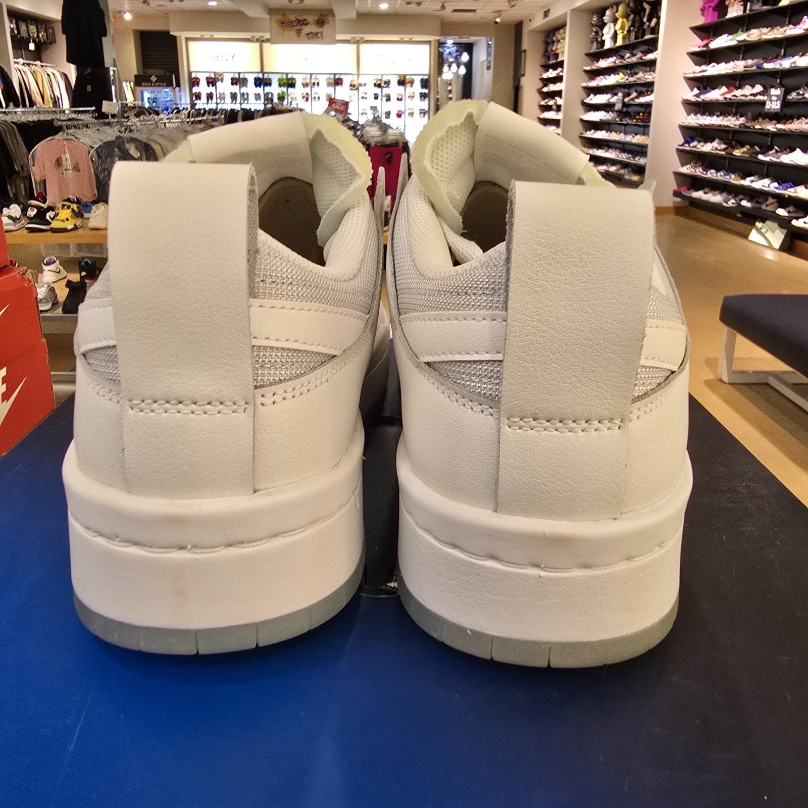 Nike Dunk Disrupt Low Photon Dust (Women's) SZ 11/9.5M Yellowed