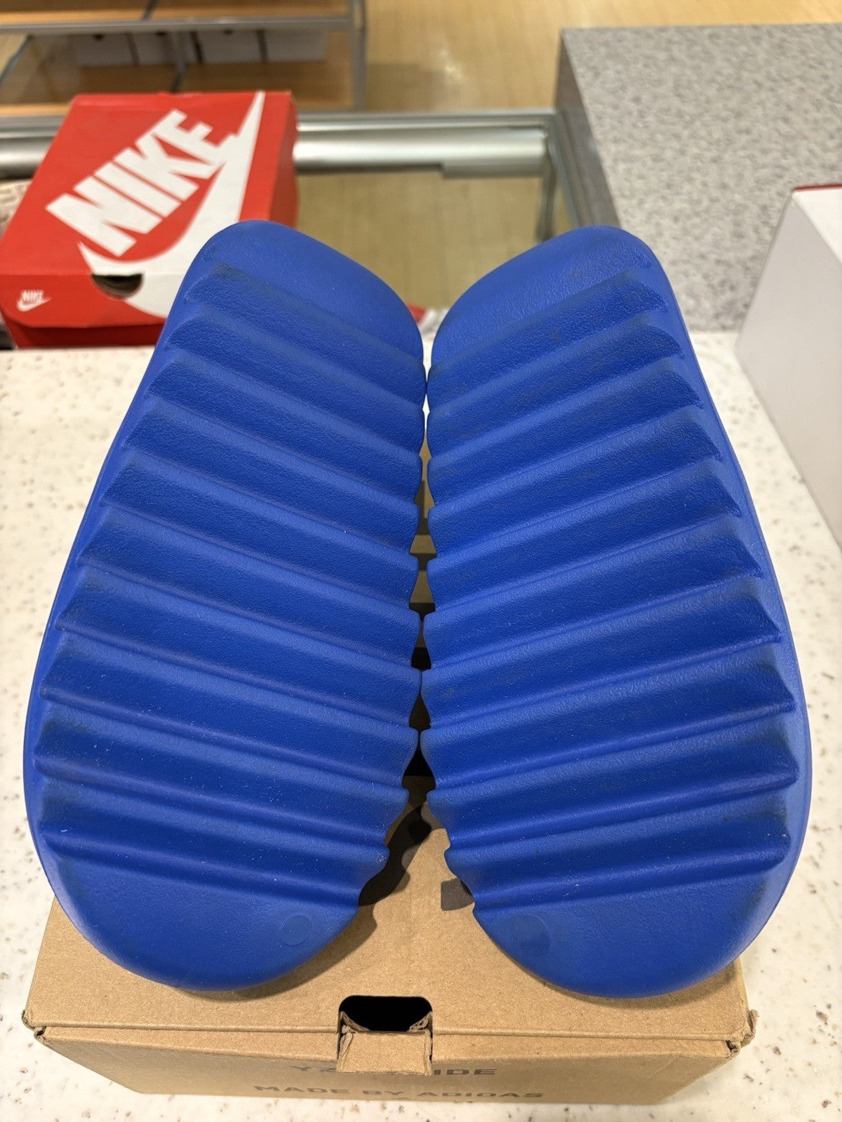 adidas Yeezy Slide Azure Size 6 DEFECT 