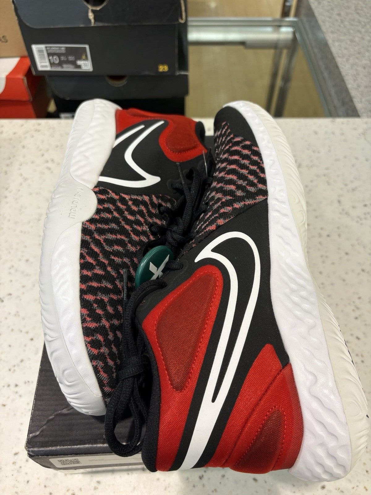 KD Trey 5 VII EP University Red Size 10