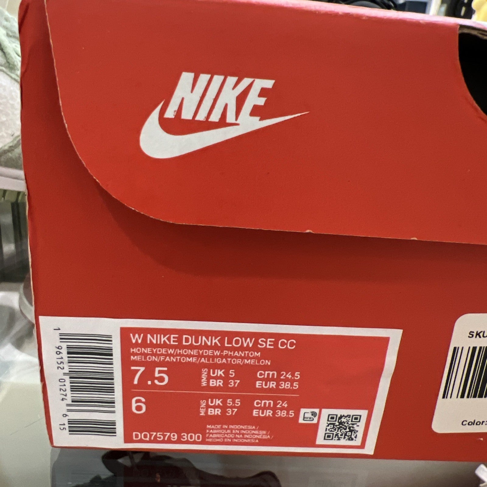 Nike Dunk Low SE CC Fleece Pack Honeydew Women’s Sz 7.5