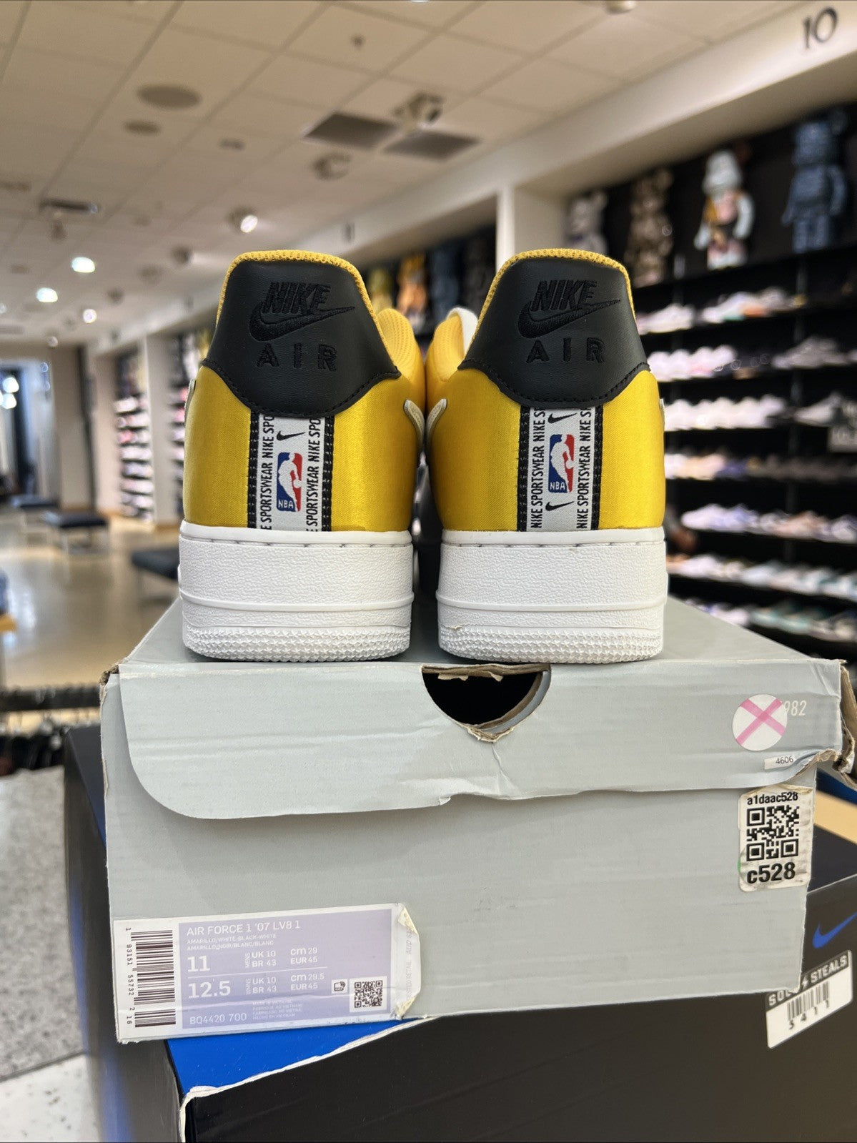 Nike Air Force 1 '07 LV8 x NBA Amarillo Sz 11