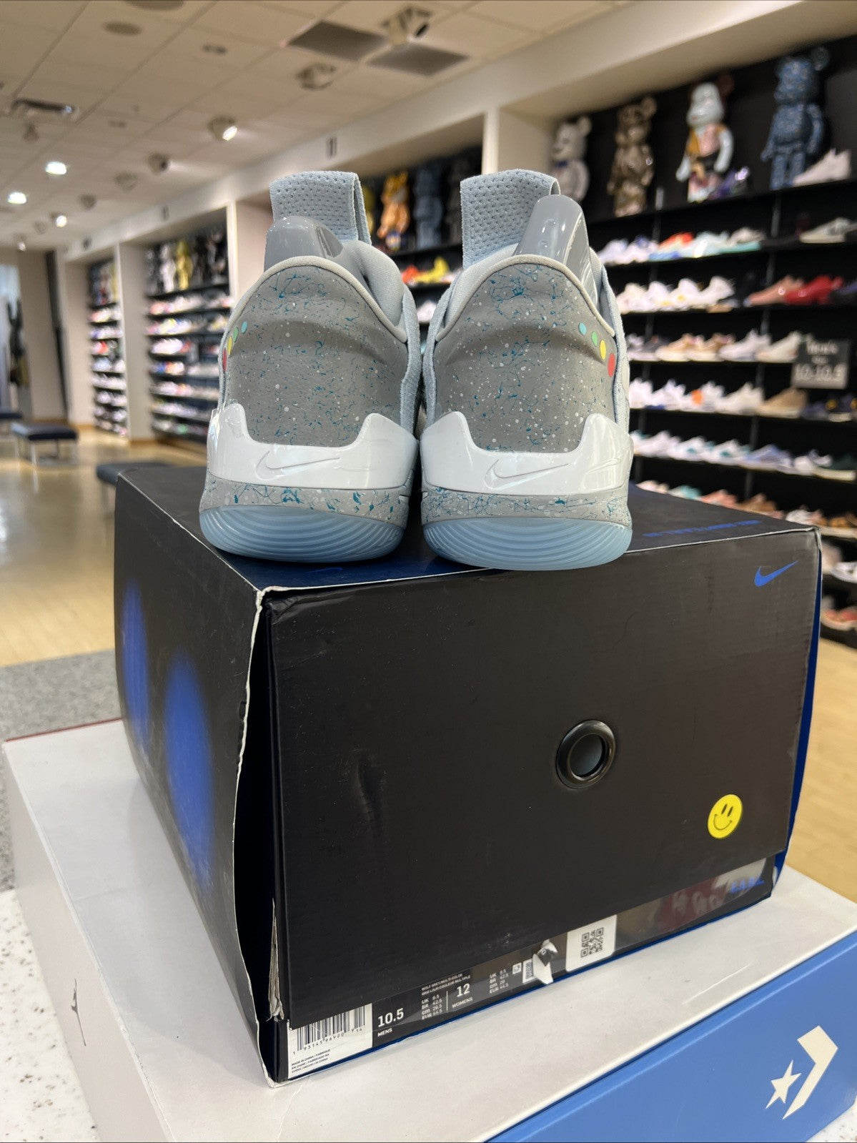Nike Adapt BB Air Mag (US Charger) Size 10.5