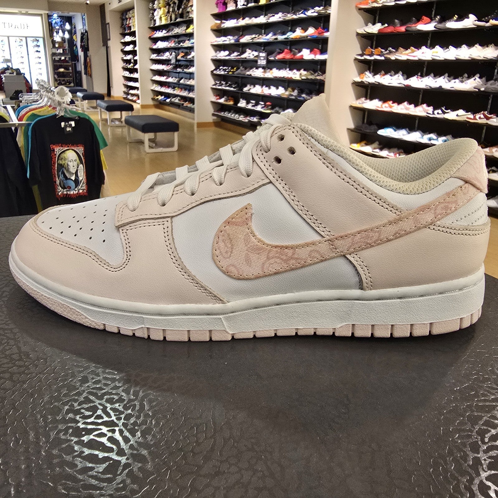 Size 9 - Nike Dunk Low Pink Paisley 2023 Women's