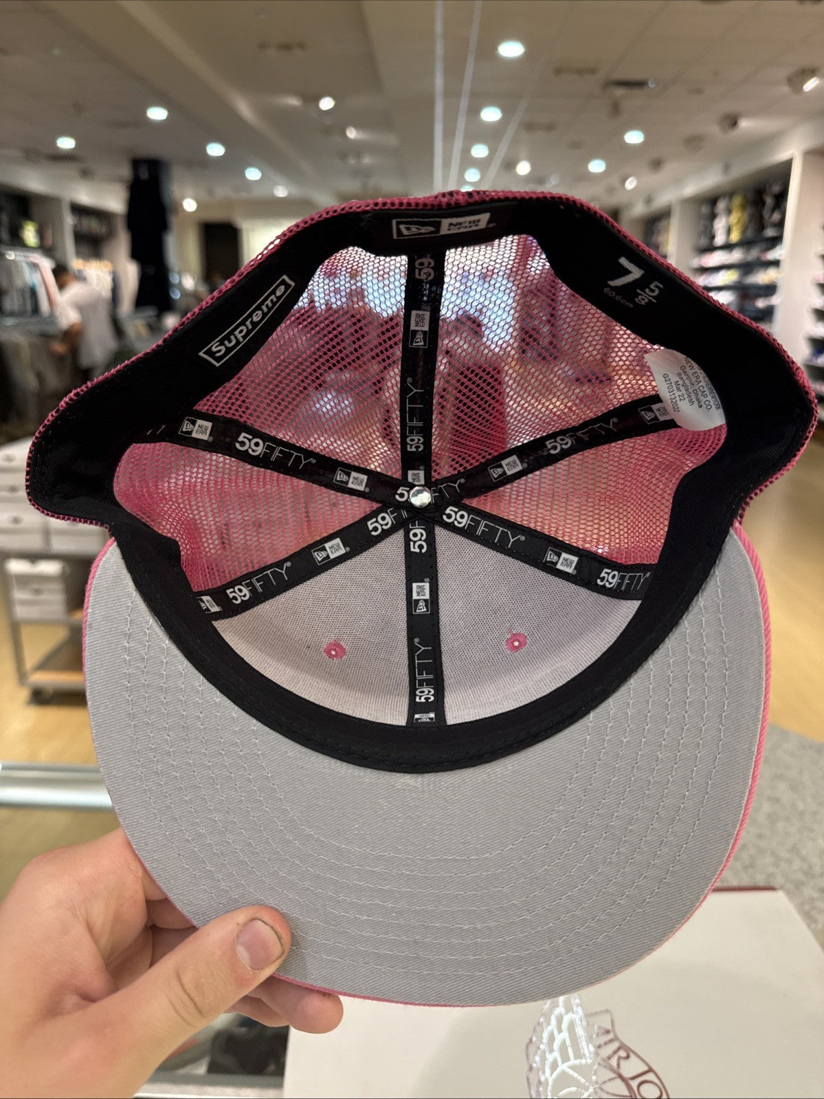 Supreme New Era Box Logo Mesh Back Fitted Hat Pink Sz 7 5/8