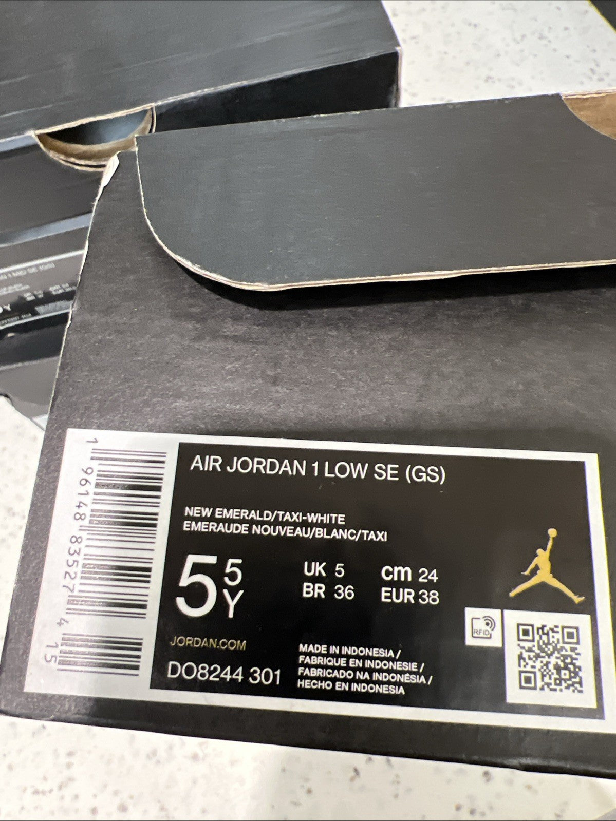 Nike Air Jordan 1 Low SE Emerald Green Sz 5.5Y