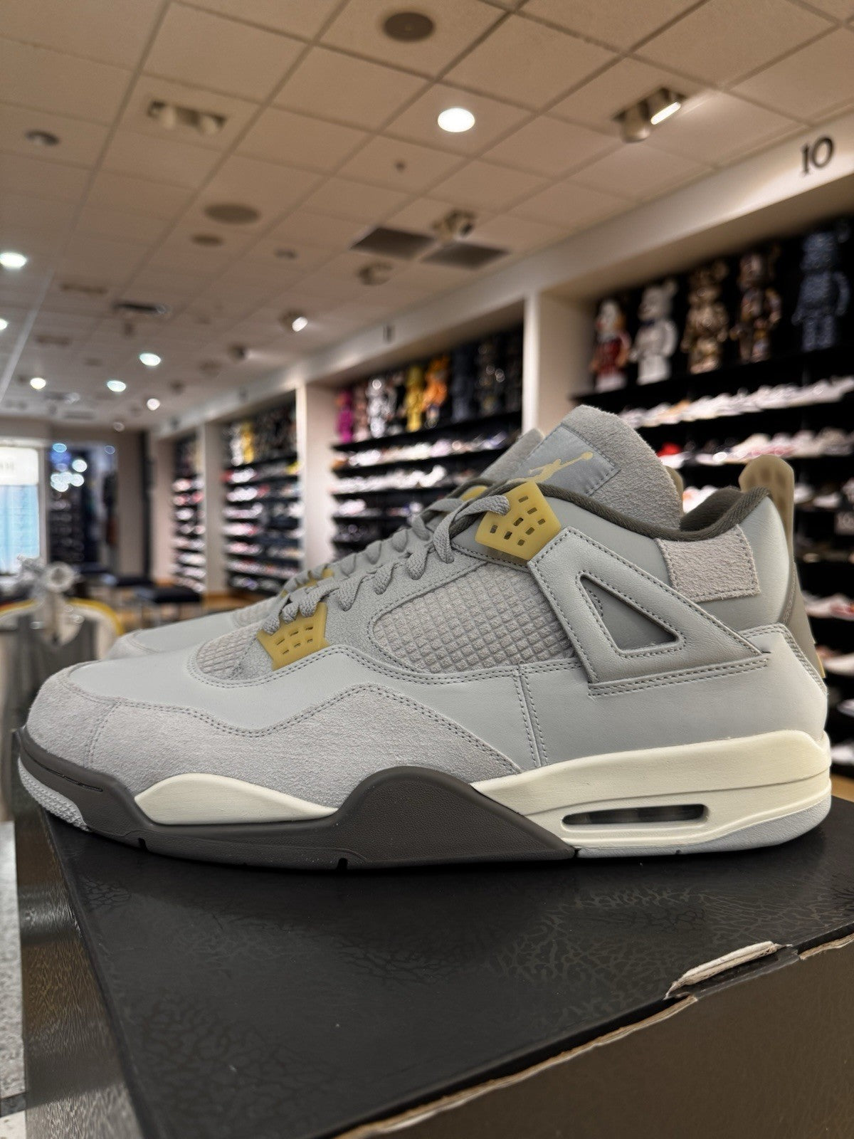 Jordan 4 Retro SE Low Craft MISSING LID Size 15