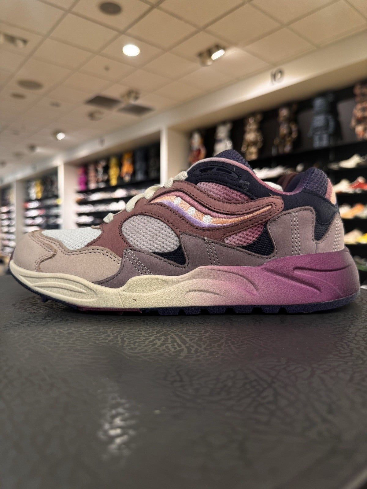 Saucony Grid Shadow 2 Year of the Dragon Size 8.5