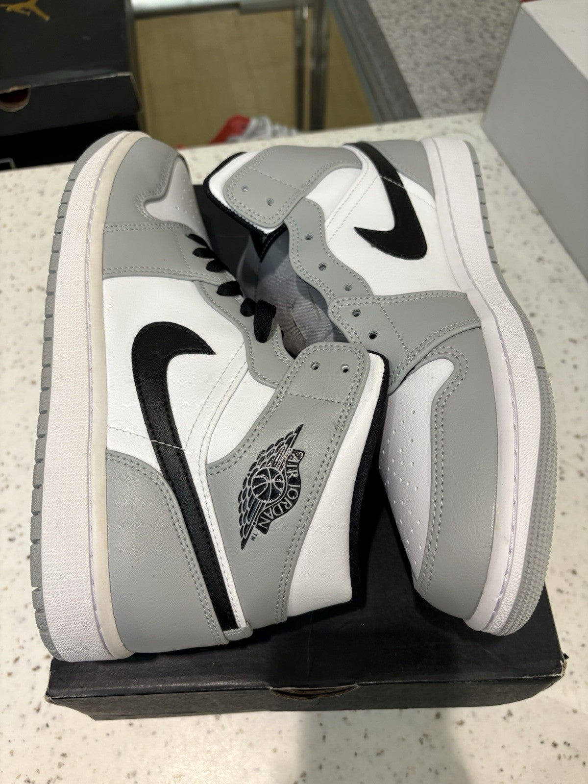 Jordan 1 Mid Light Smoke Grey Size 10 DEFECT 