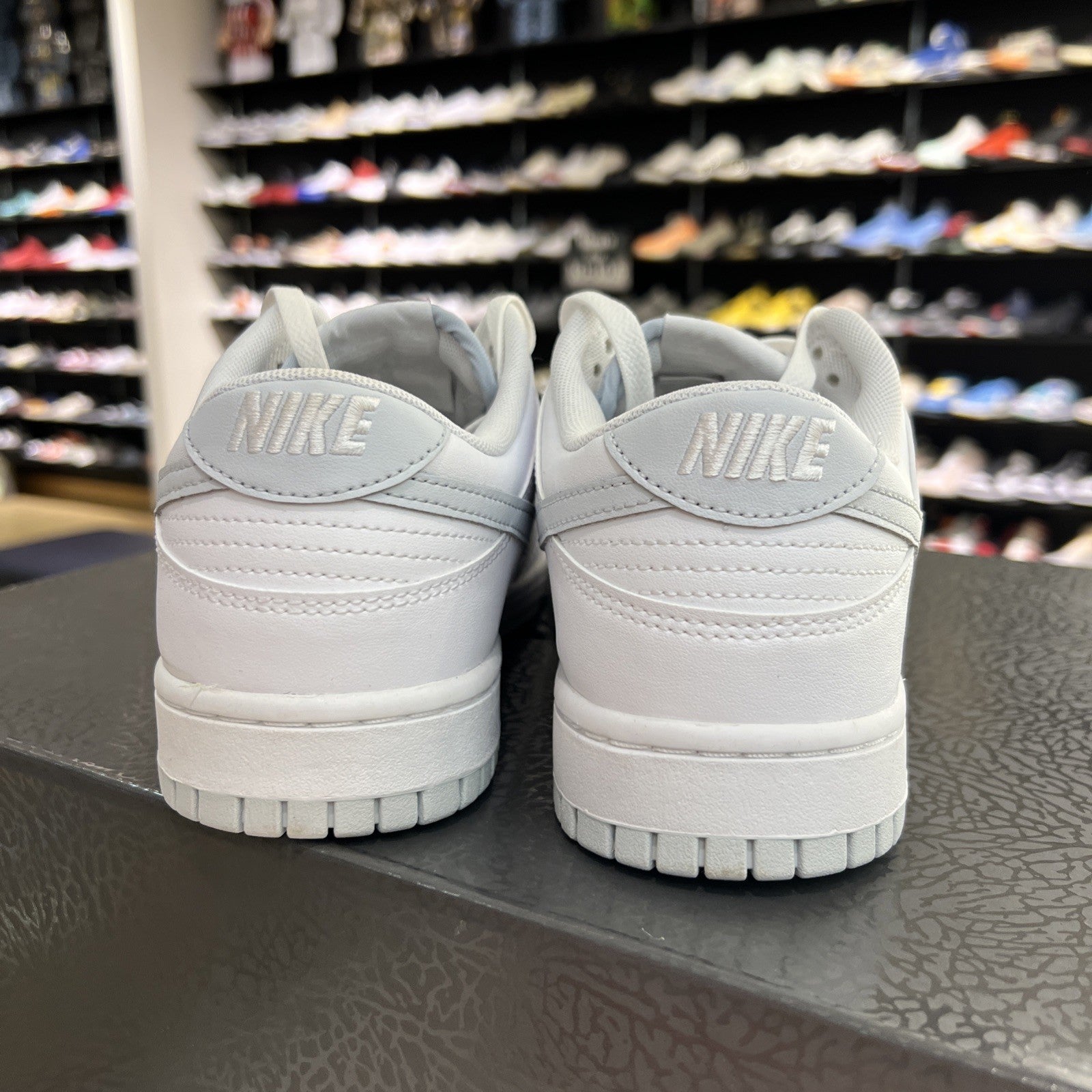 Nike Dunk Low Retro White Pure Platinum Sz 9