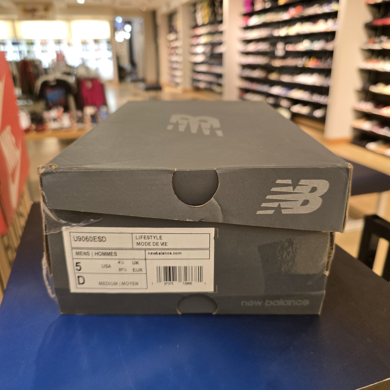 New Balance 9060 New Spurce SZ 5