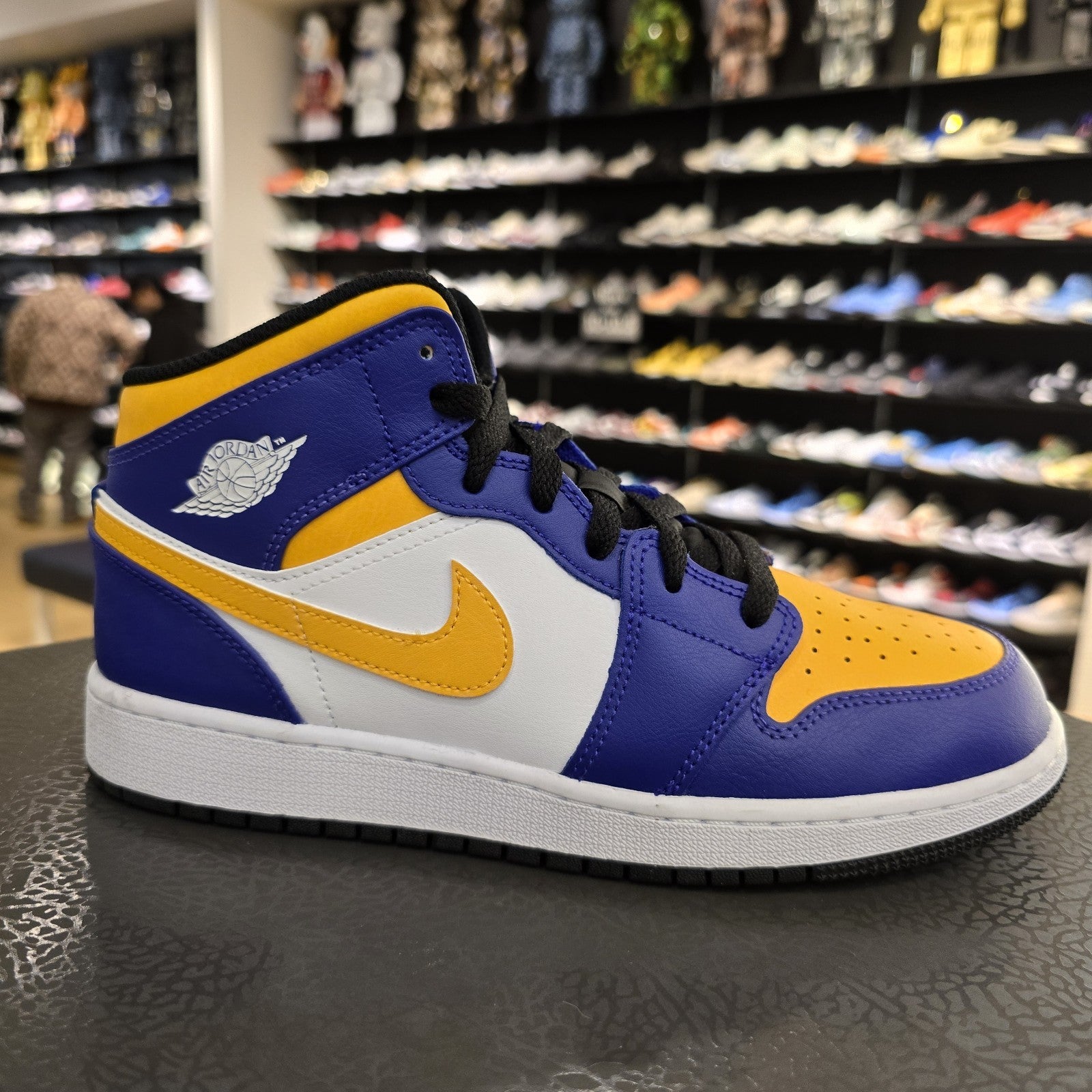 Size 7 (GS) - Jordan 1 Mid Lakers 2022 - DQ8423-517