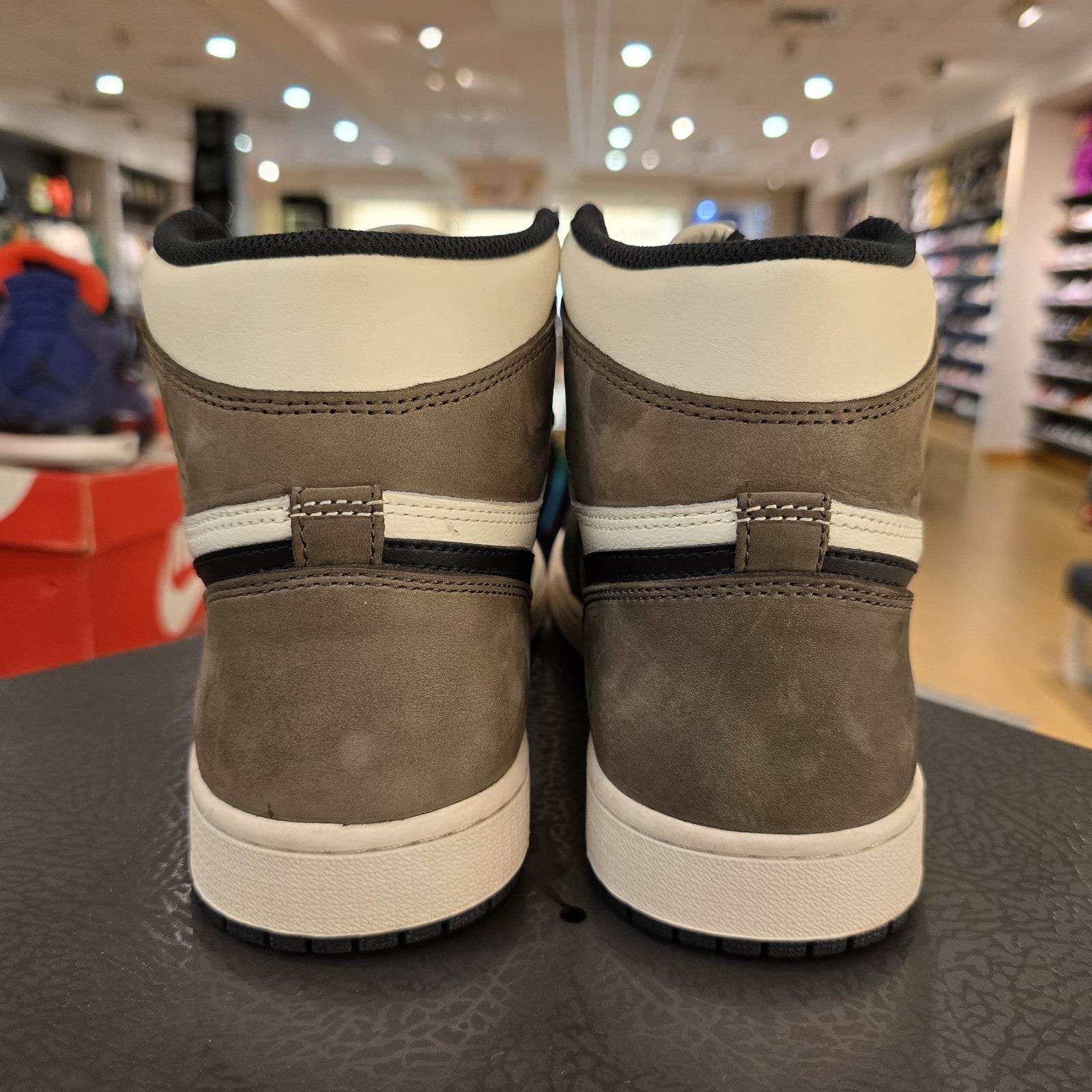 Size 9.5 - Jordan 1 Retro OG High Dark Mocha