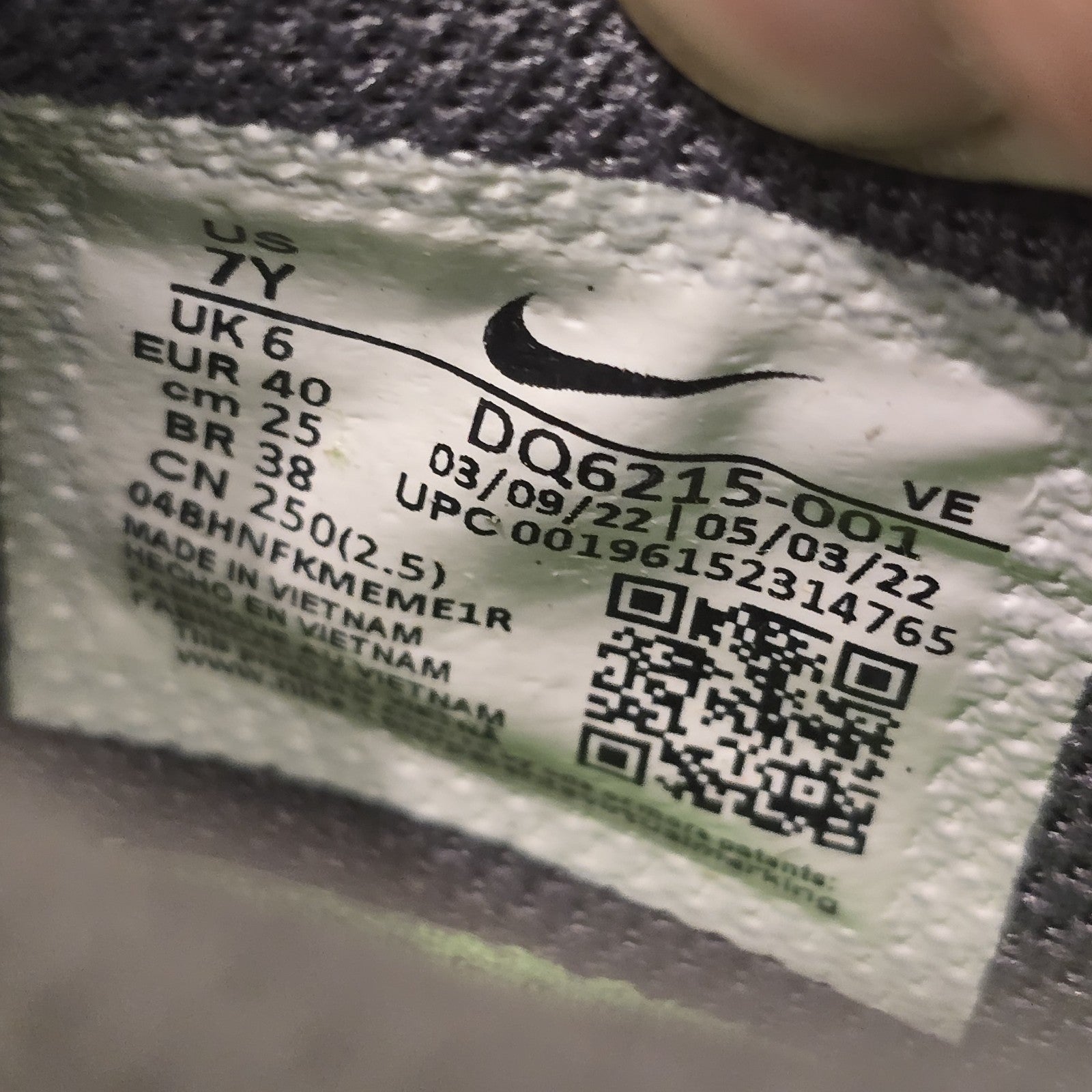 Size 7Y - Nike Dunk Low Halloween 2022 GS