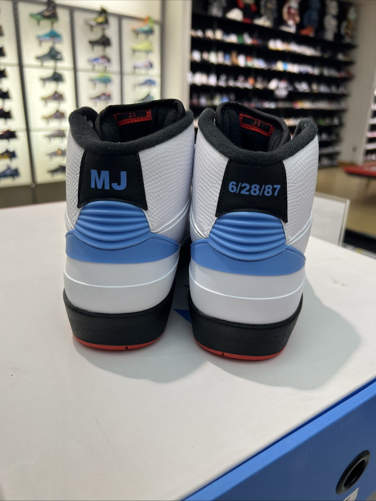 Air Jordan 2 x Converse Alumni Pack Sz 8 DEFECT