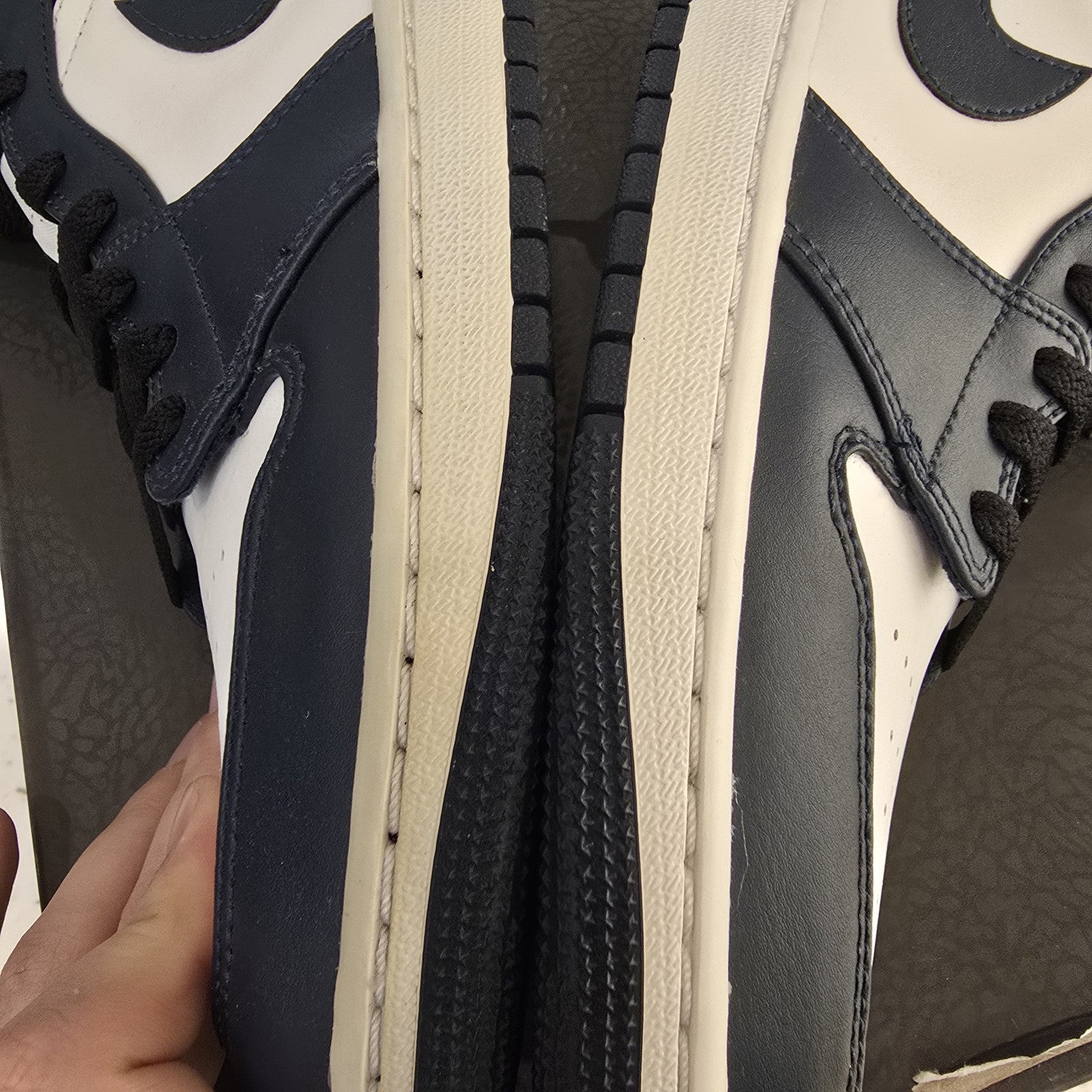 Size 13 - Air Jordan 1 Mid Armory Navy (Yellowing)