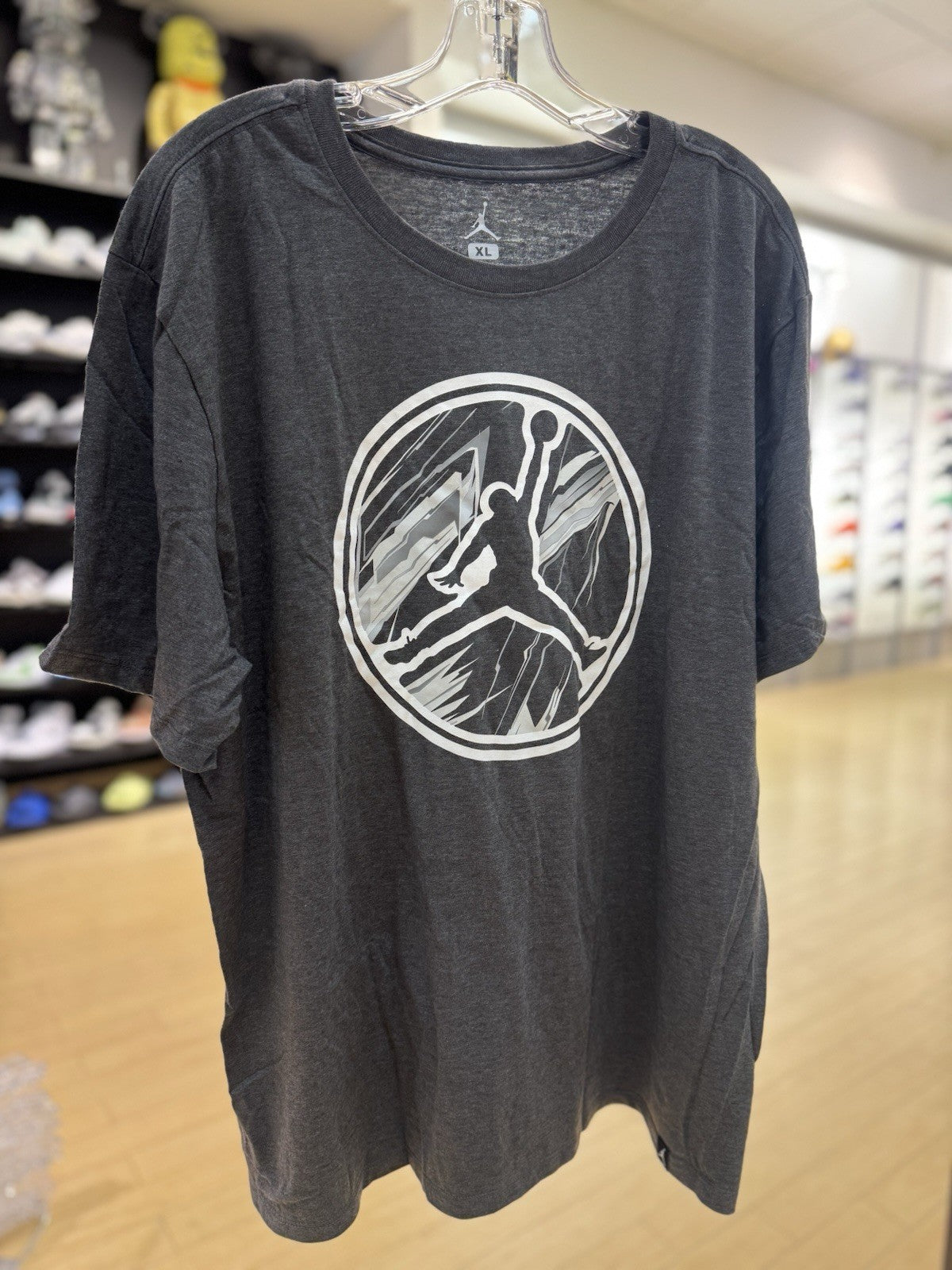 AJ 8 BRAND TEE Men – Grey/White Size XL