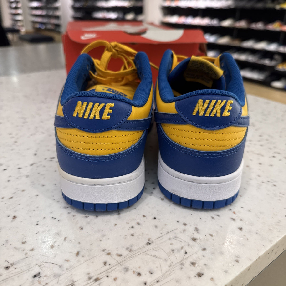 NEW AUTHENTIC NIKE DUNK LOW RETRO "UCLA" US MEN'S  9.5