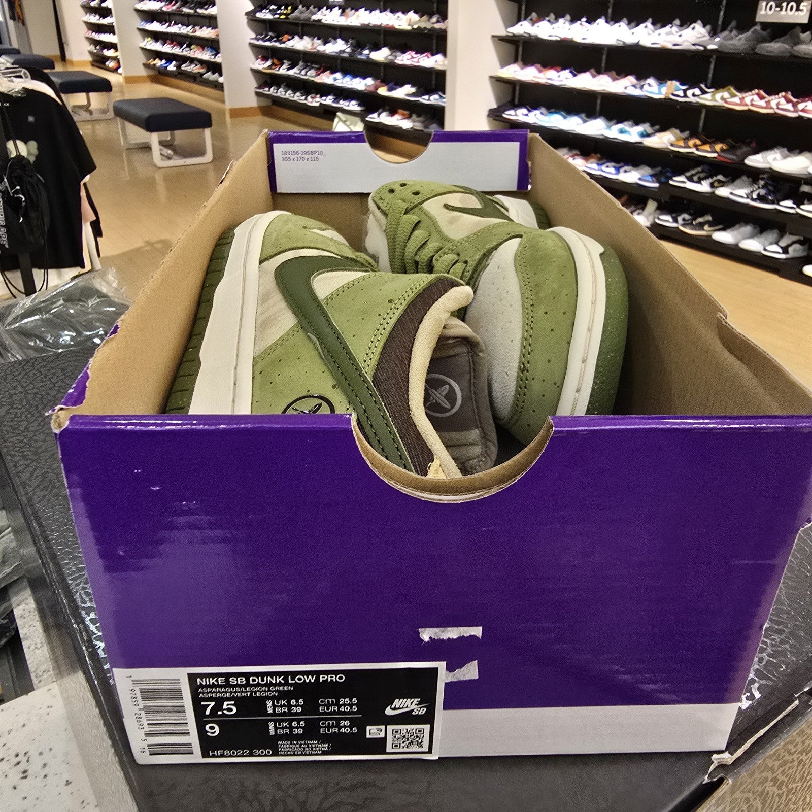 Size 7.5 - Yuto Horigome x Nike Dunk SB Low Matcha