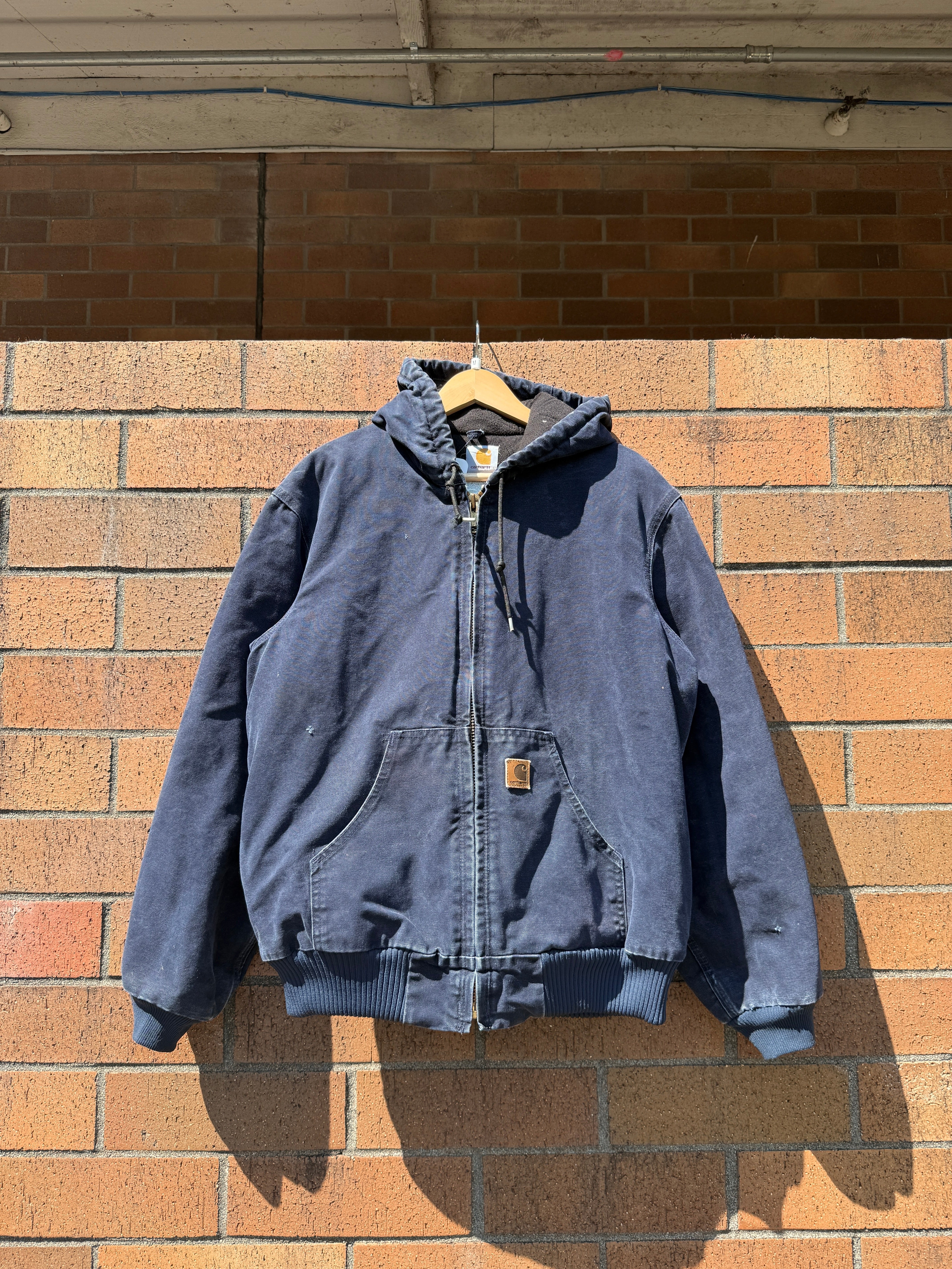 2003 Carhartt Navy Blue Hooded Active Jacket Size M