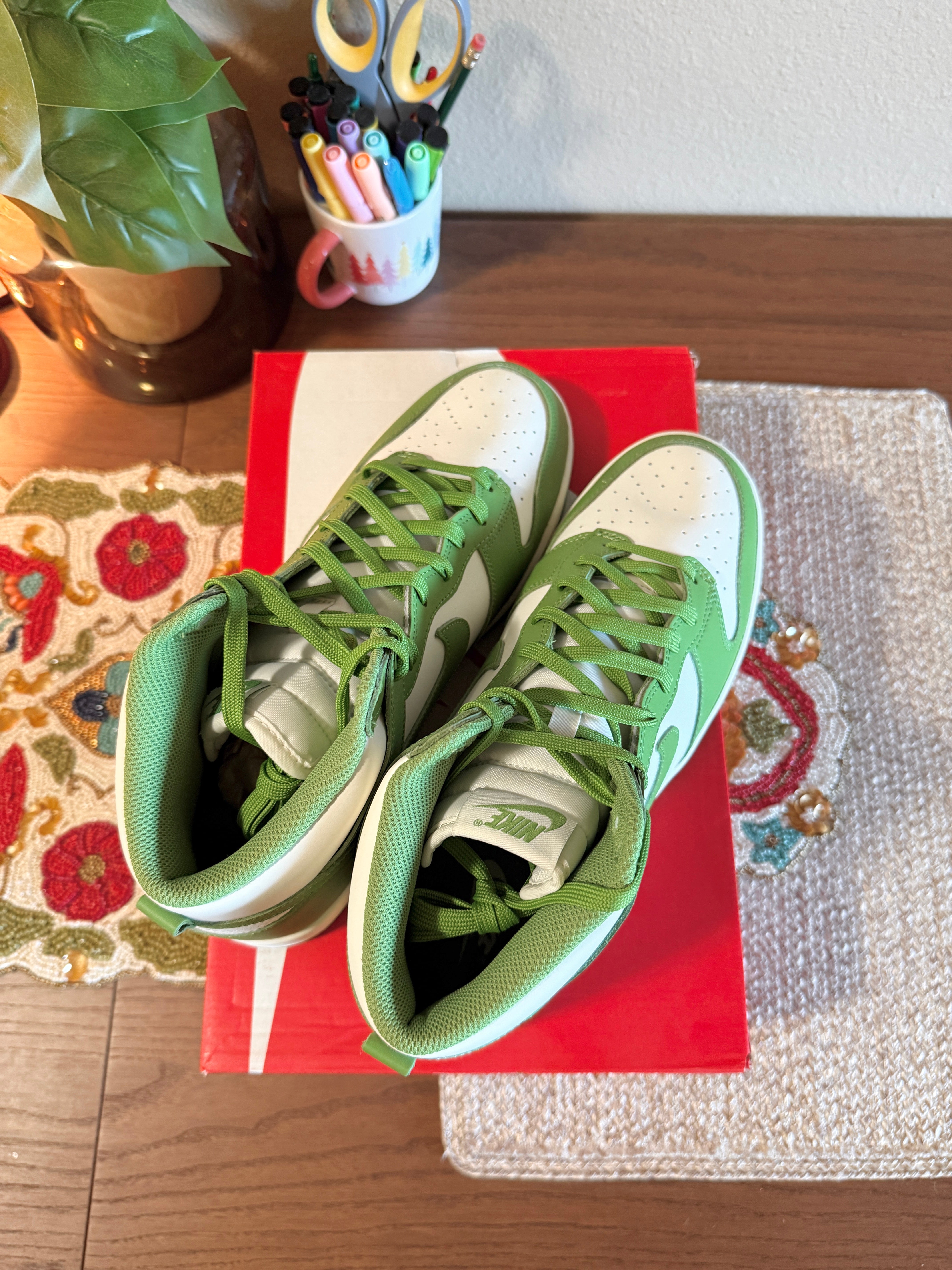 Nike Dunk High Chlorophyll Sail Size 10.5M / 12W