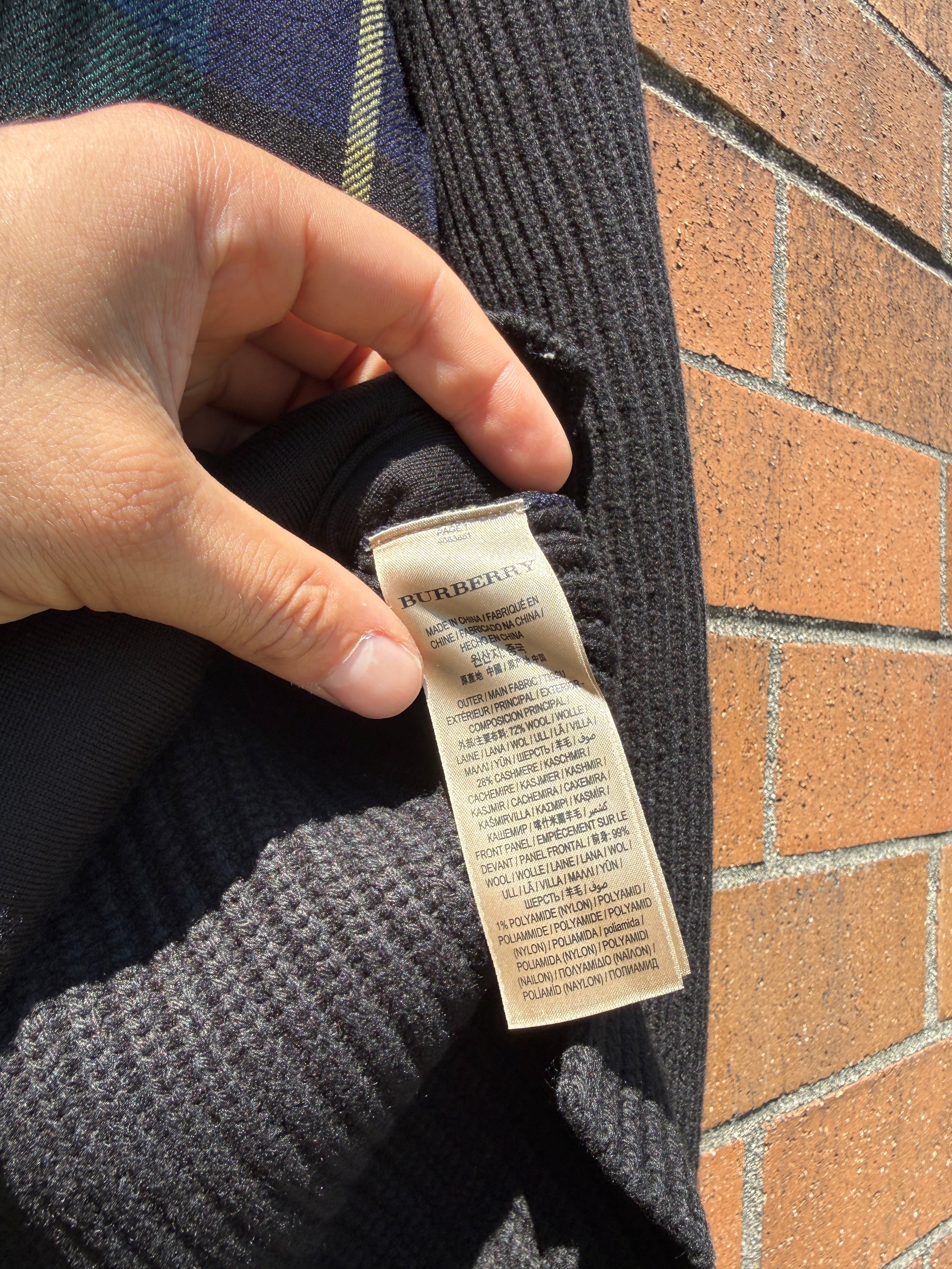 Burberry Black / Blue Plaid Turtleneck Sweater Size Small
