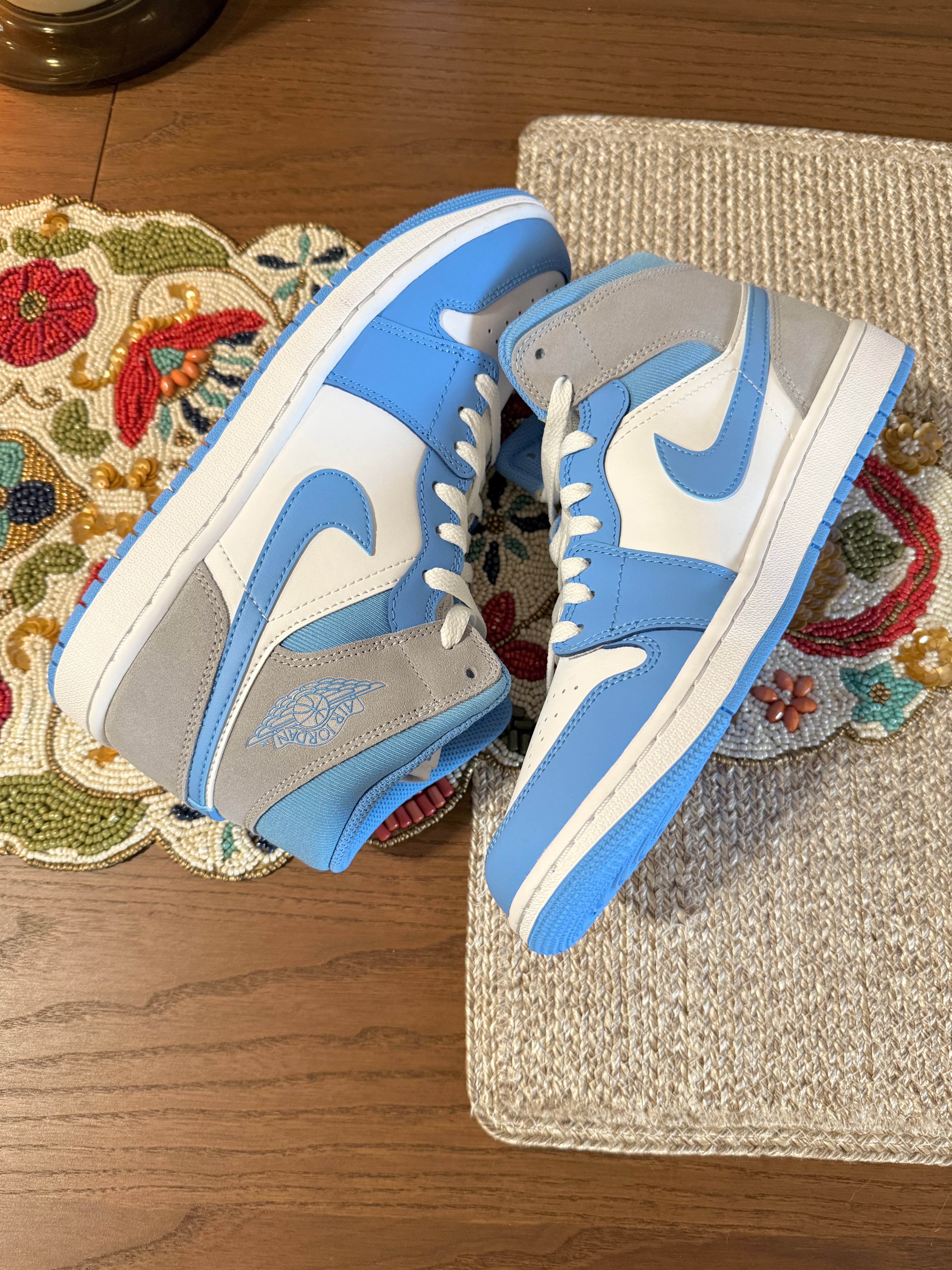Jordan 1 Mid University Blue Grey Size 8.5